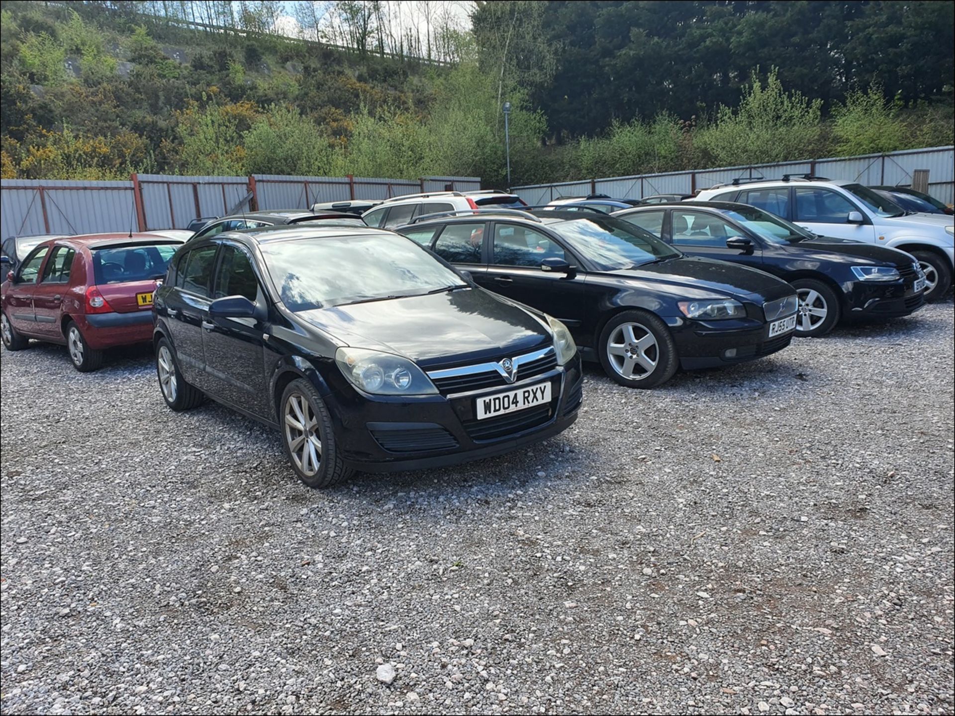 04/04 VAUXHALL ASTRA LIFE TWINPORT - 1364cc 5dr Hatchback (Black, 131k) - Image 3 of 11