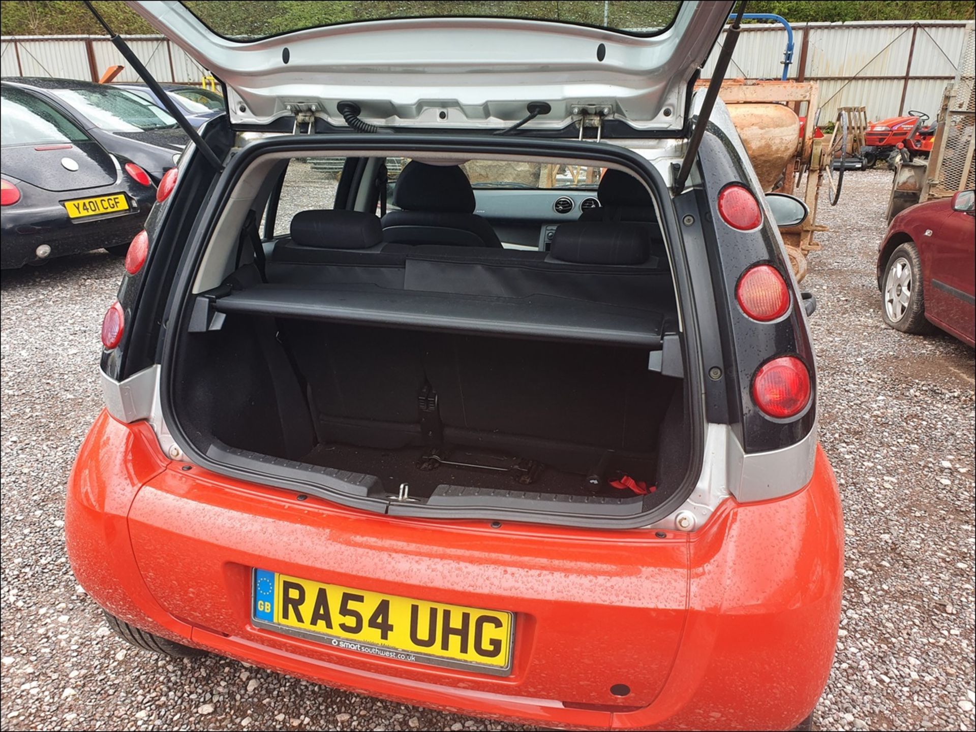 04/54 SMART FORFOUR PASSION SEMI-AUTO - 1332cc 5dr Hatchback (Silver, 77k) - Image 26 of 26