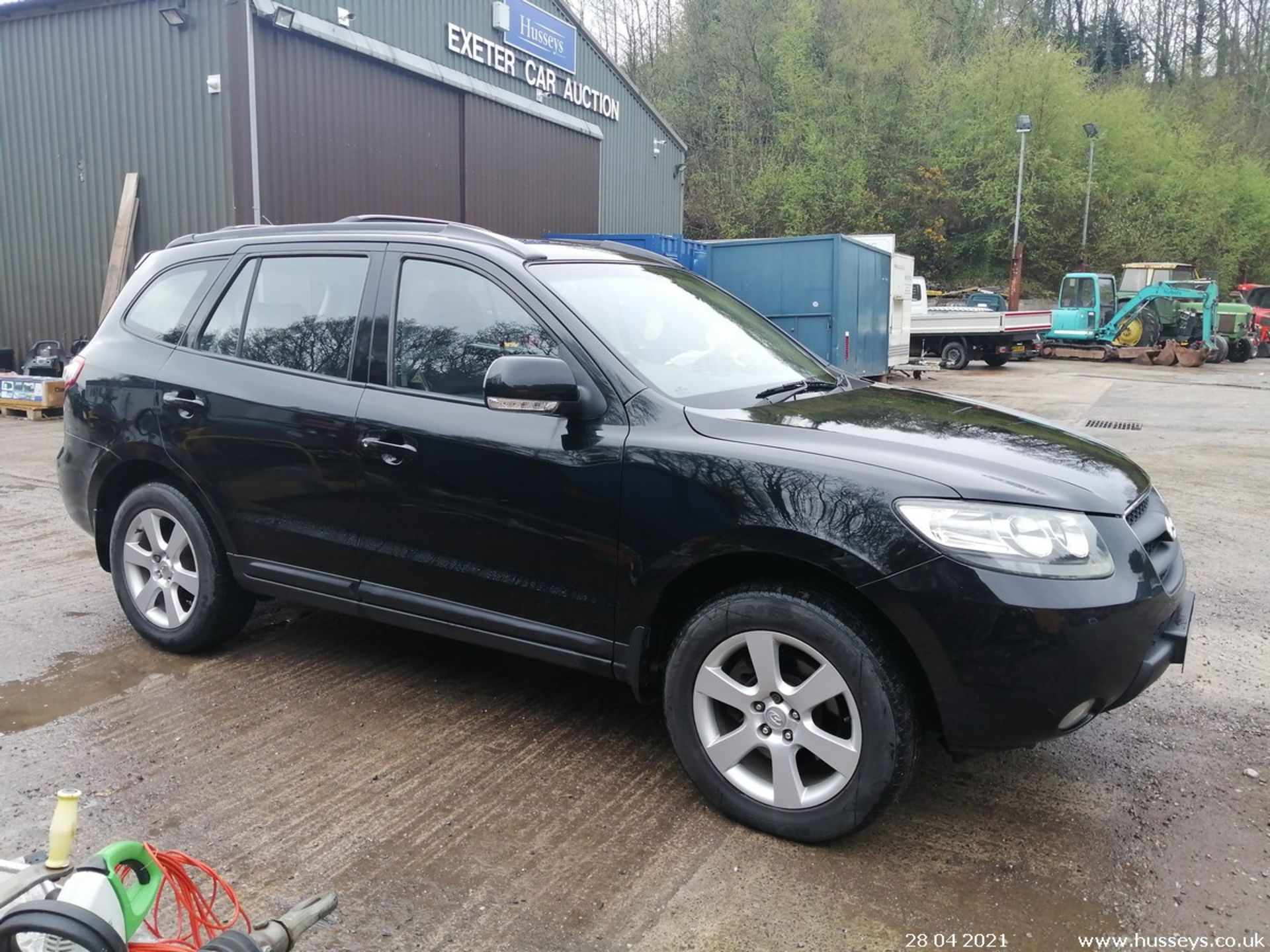 09/59 HYUNDAI SANTA FE CDX CRTD 4WD - 2188cc 5dr Estate (Black, 89k) - Image 8 of 12