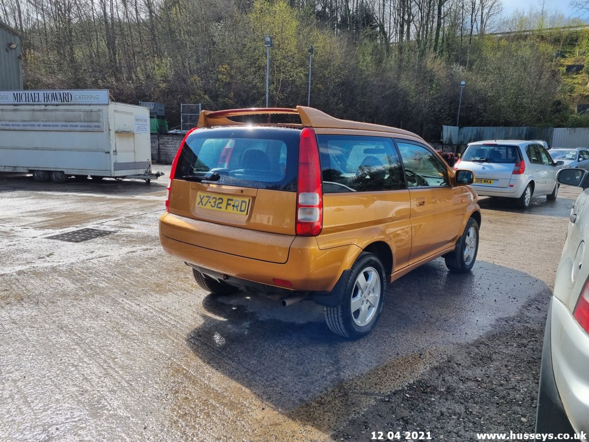 2001 HONDA HR-V AUTO - 1590cc 3dr Estate (Bronze, 101k) - Image 6 of 12