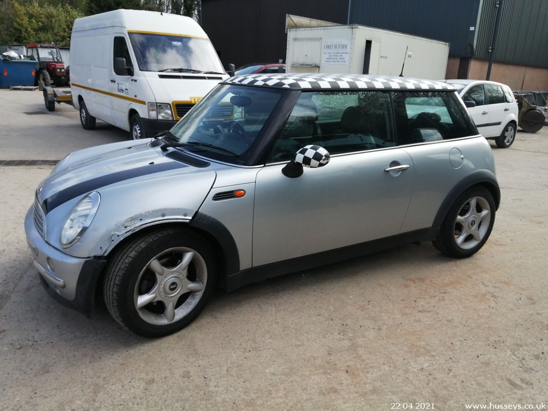 04/04 MINI MINI COOPER - 1598cc 3dr Hatchback (Silver) - Image 4 of 12