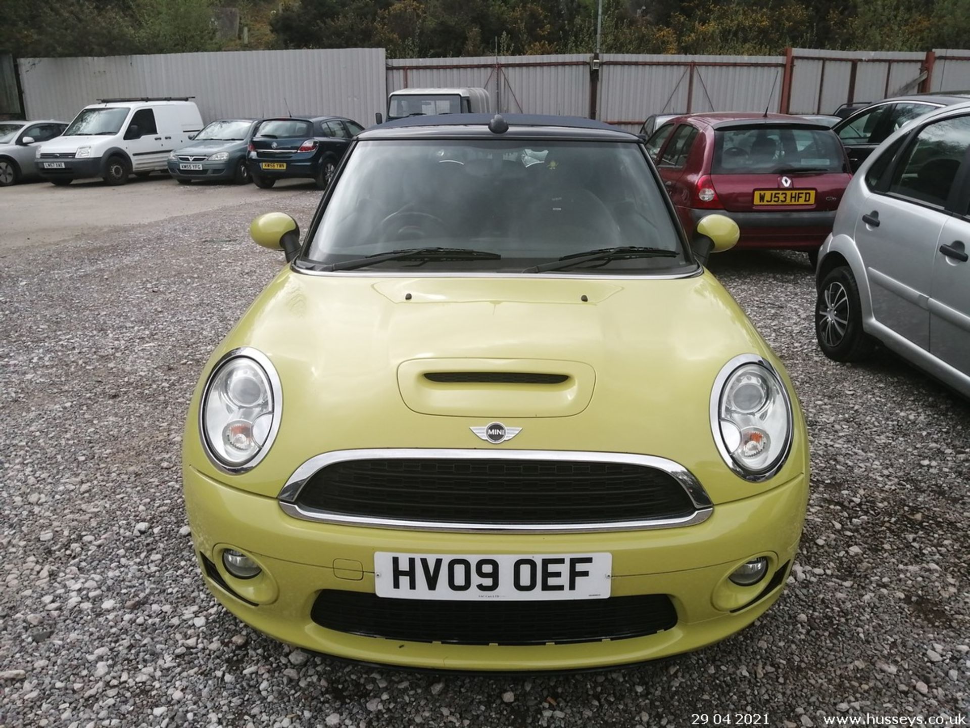 09/09 MINI COOPER S - 1598cc 2dr Convertible (Yellow, 83k) - Image 2 of 12