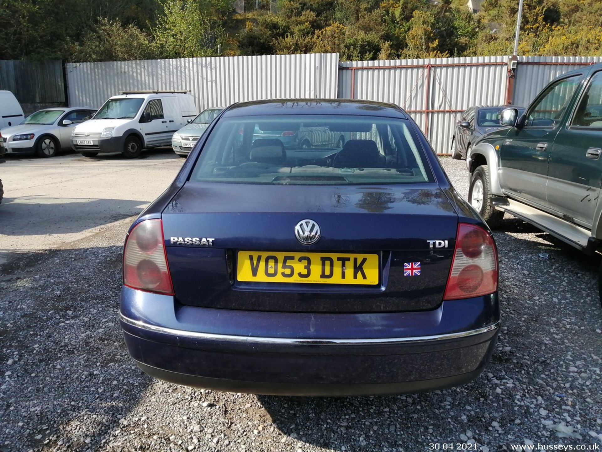 03/53 VOLKSWAGEN PASSAT SE TDI - 1896cc 4dr Saloon (Blue, 231k) - Image 5 of 12