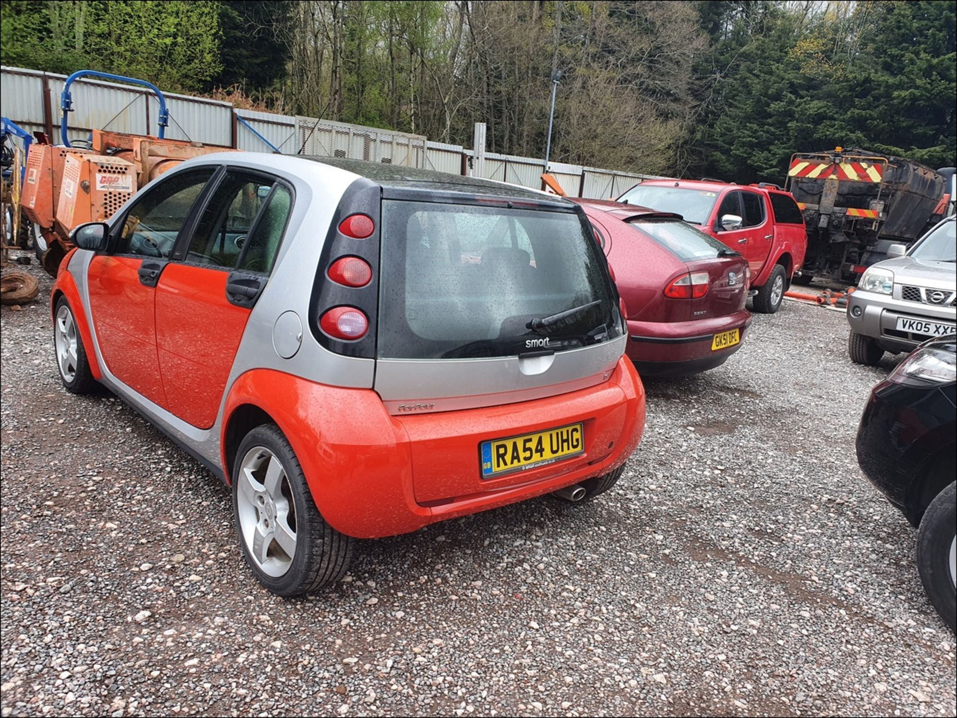 04/54 SMART FORFOUR PASSION SEMI-AUTO - 1332cc 5dr Hatchback (Silver, 77k) - Image 7 of 26