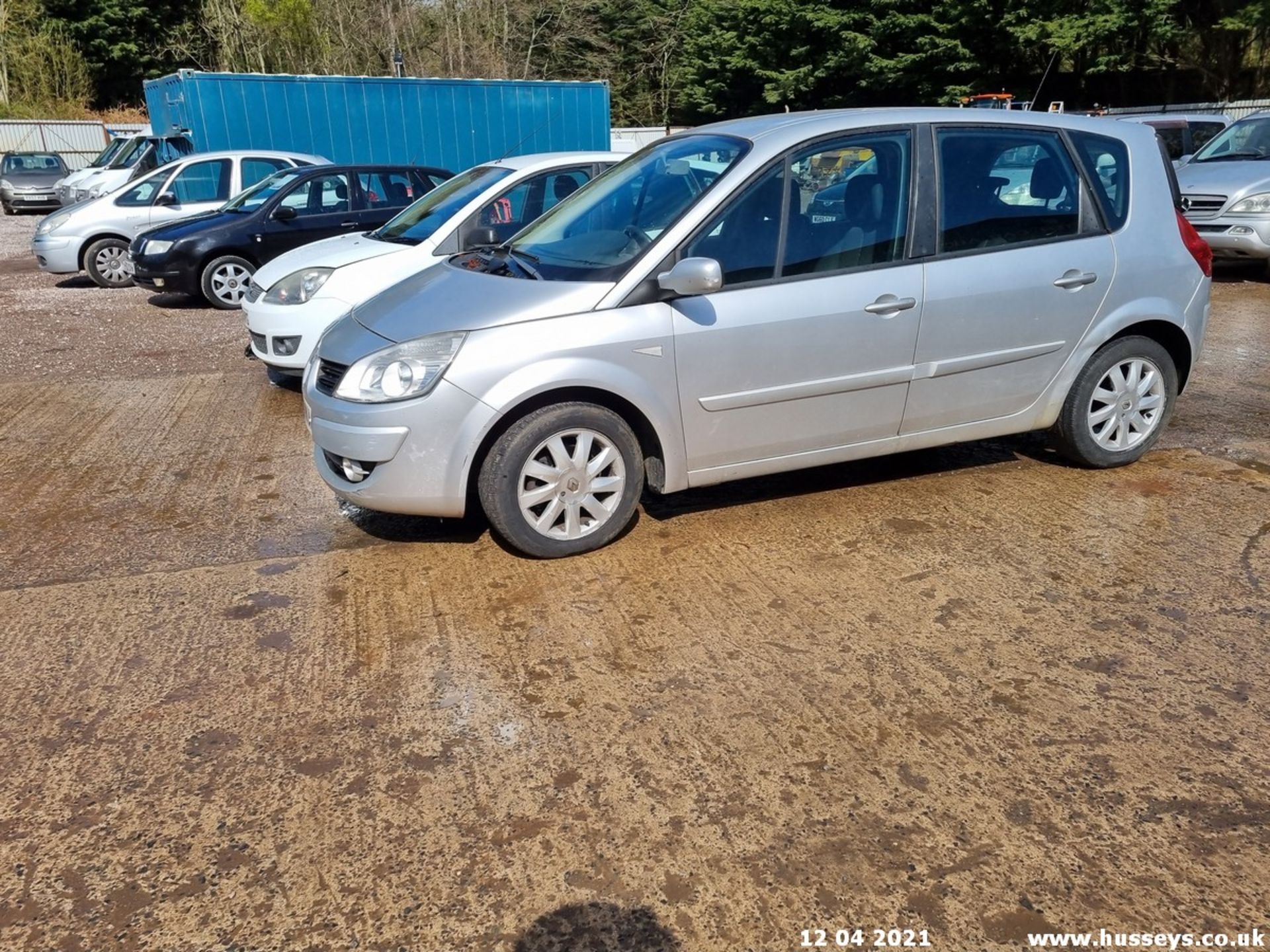 09/09 RENAULT SCENIC DYN VVT - 1598cc 5dr MPV (Silver, 92k) - Image 5 of 15