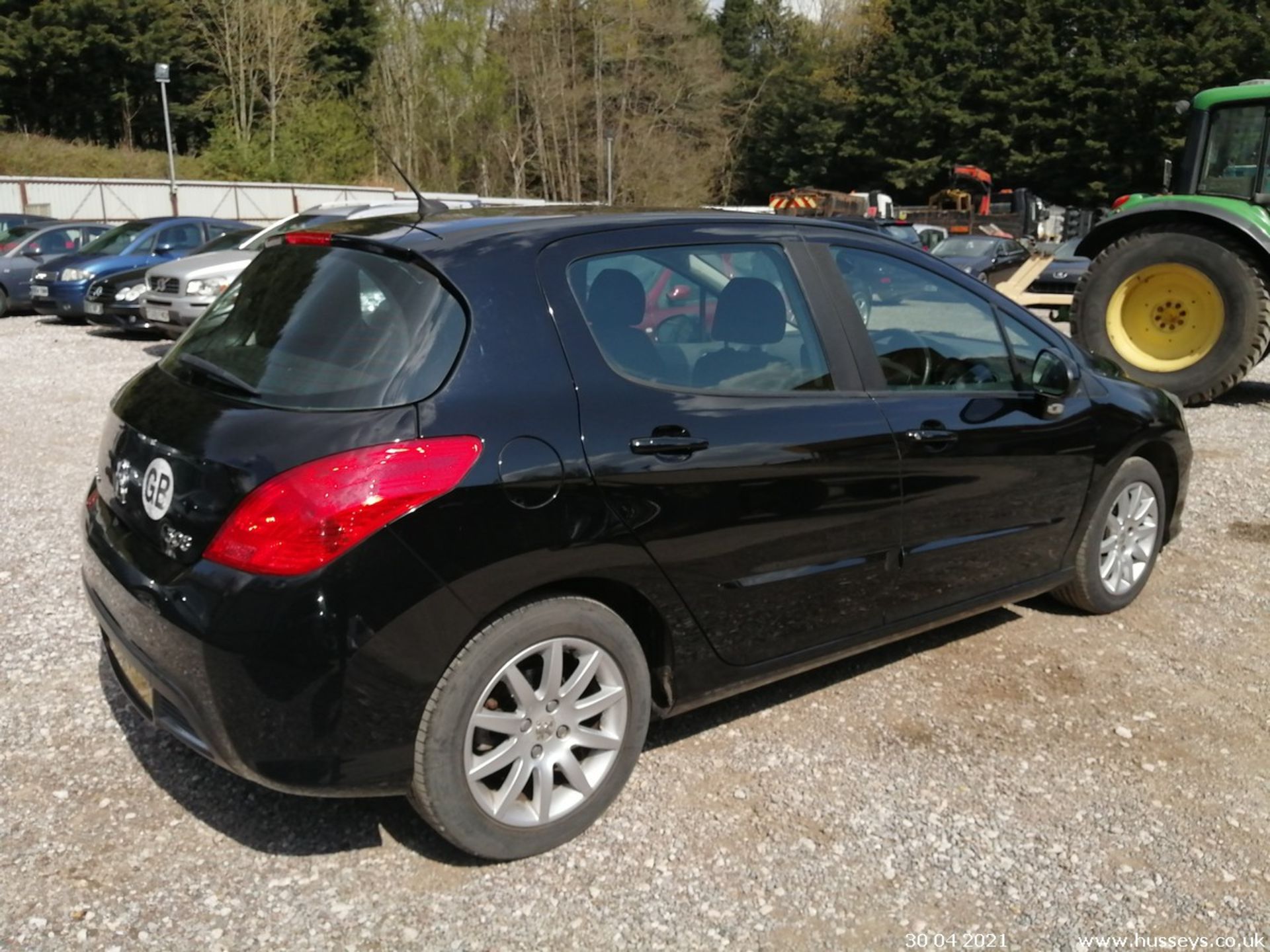 08/08 PEUGEOT 308 SE HDI - 1560cc 5dr Hatchback (Black, 135k) - Image 8 of 14