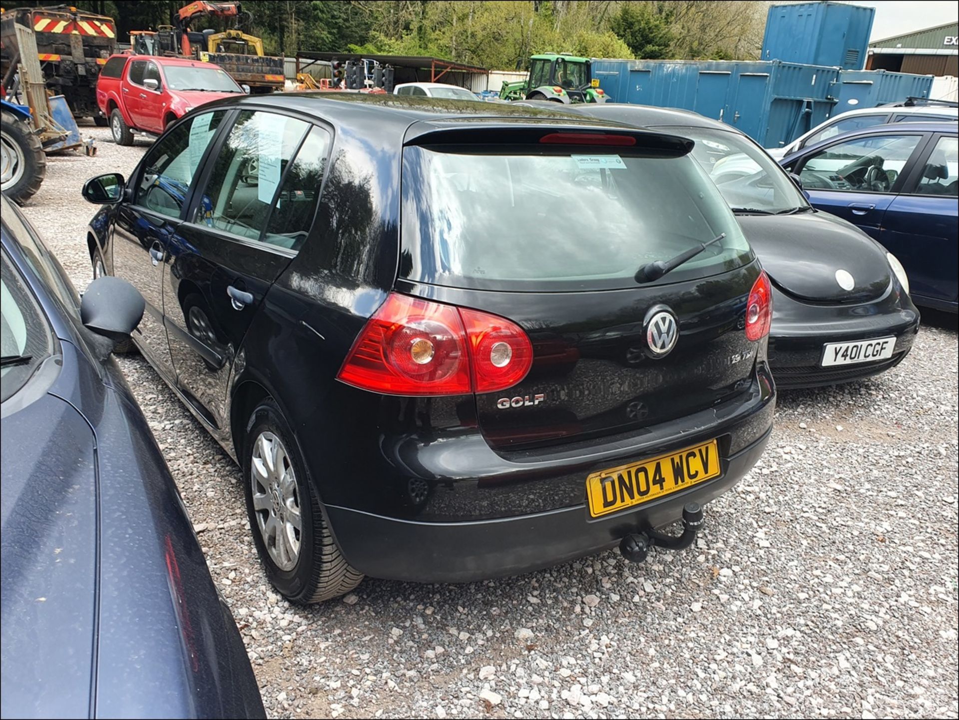 04/04 VOLKSWAGEN GOLF TDI SE - 1896cc 5dr Hatchback (Black) - Image 6 of 12