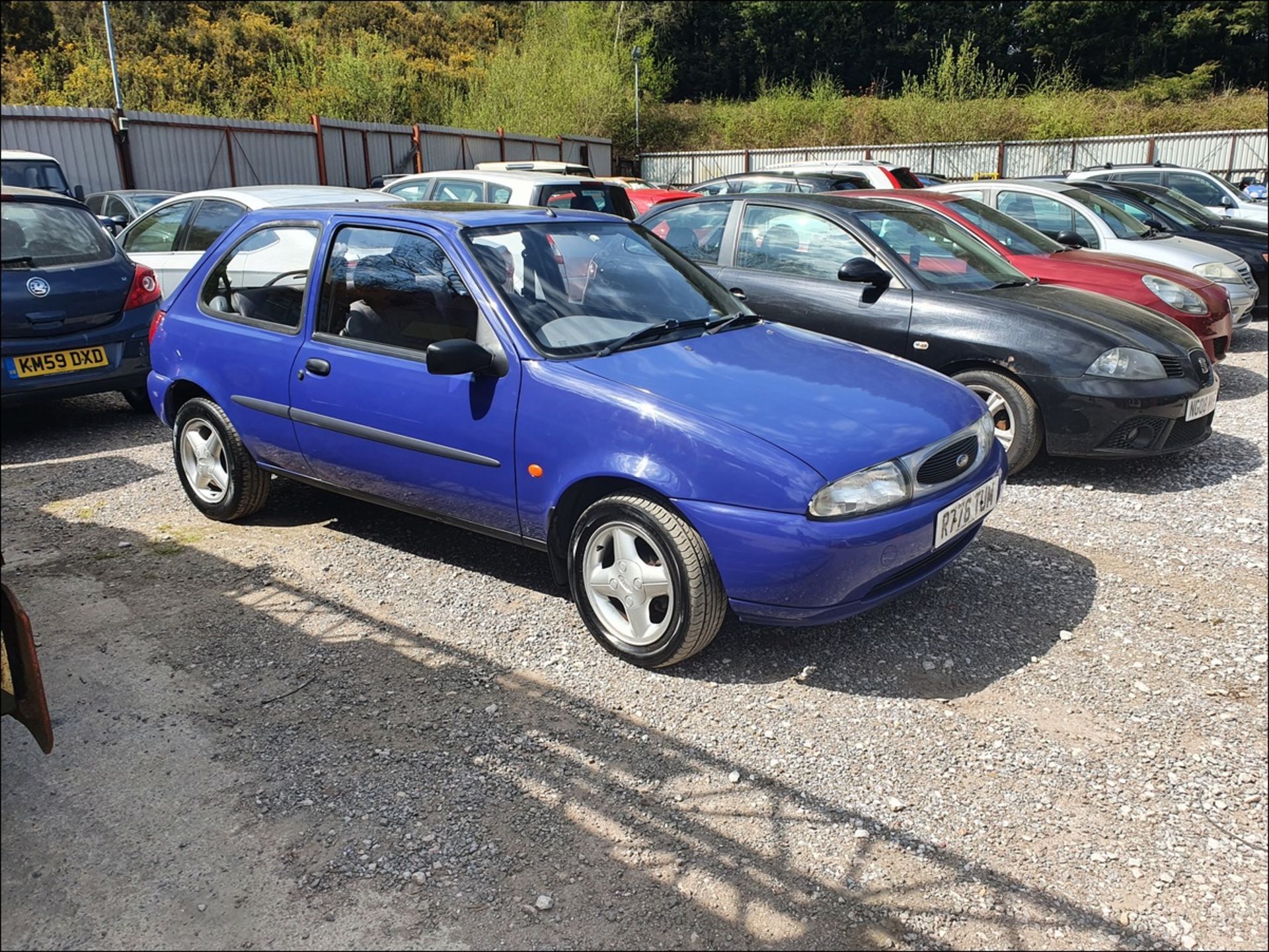 1998 FORD FIESTA LX - 1242cc 3dr Hatchback (Blue) - Image 2 of 14