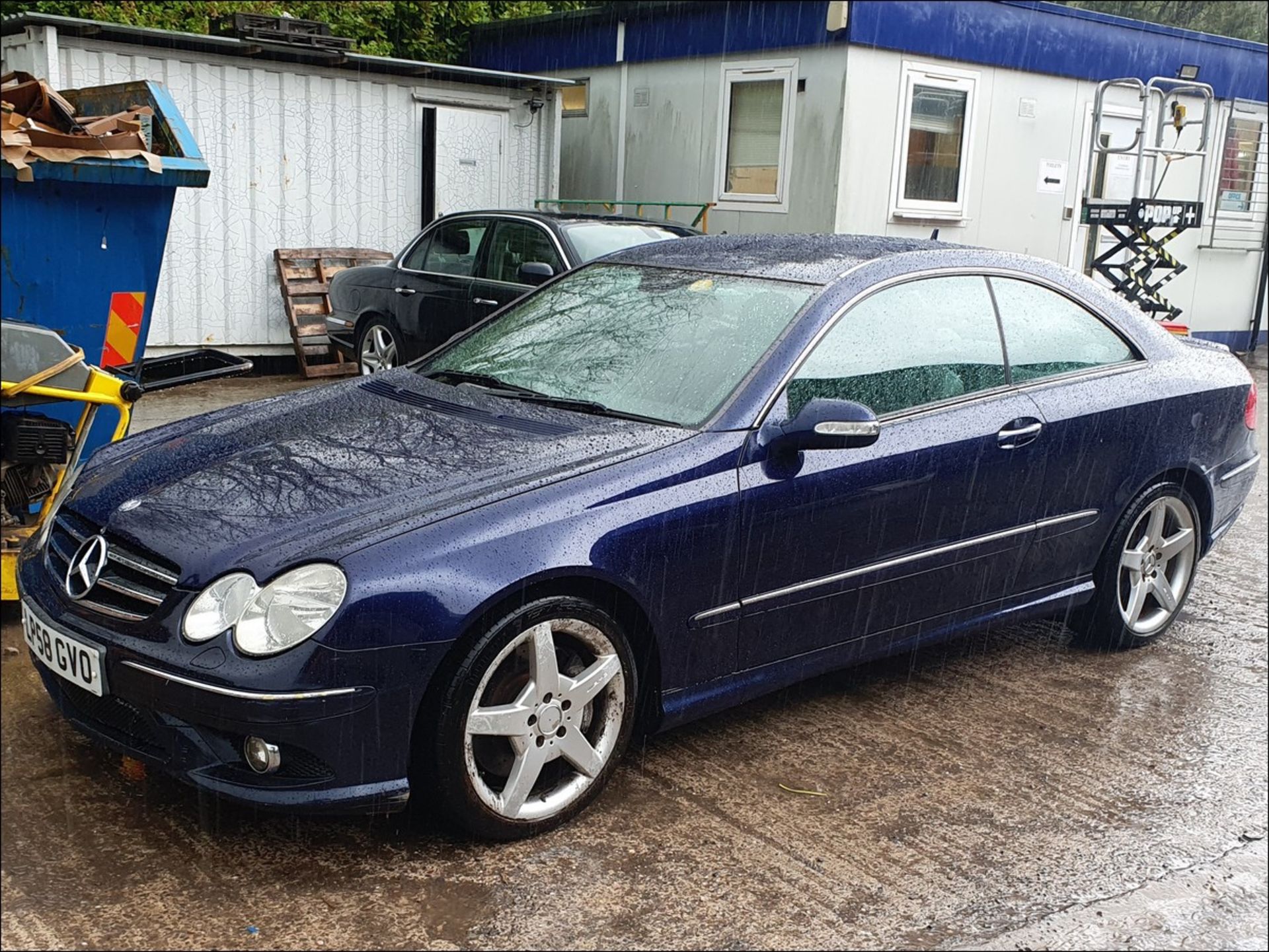 09/58 MERCEDES CLK320 CDI SPORT AUTO - 2987cc 2dr Coupe (Blue, 185k)