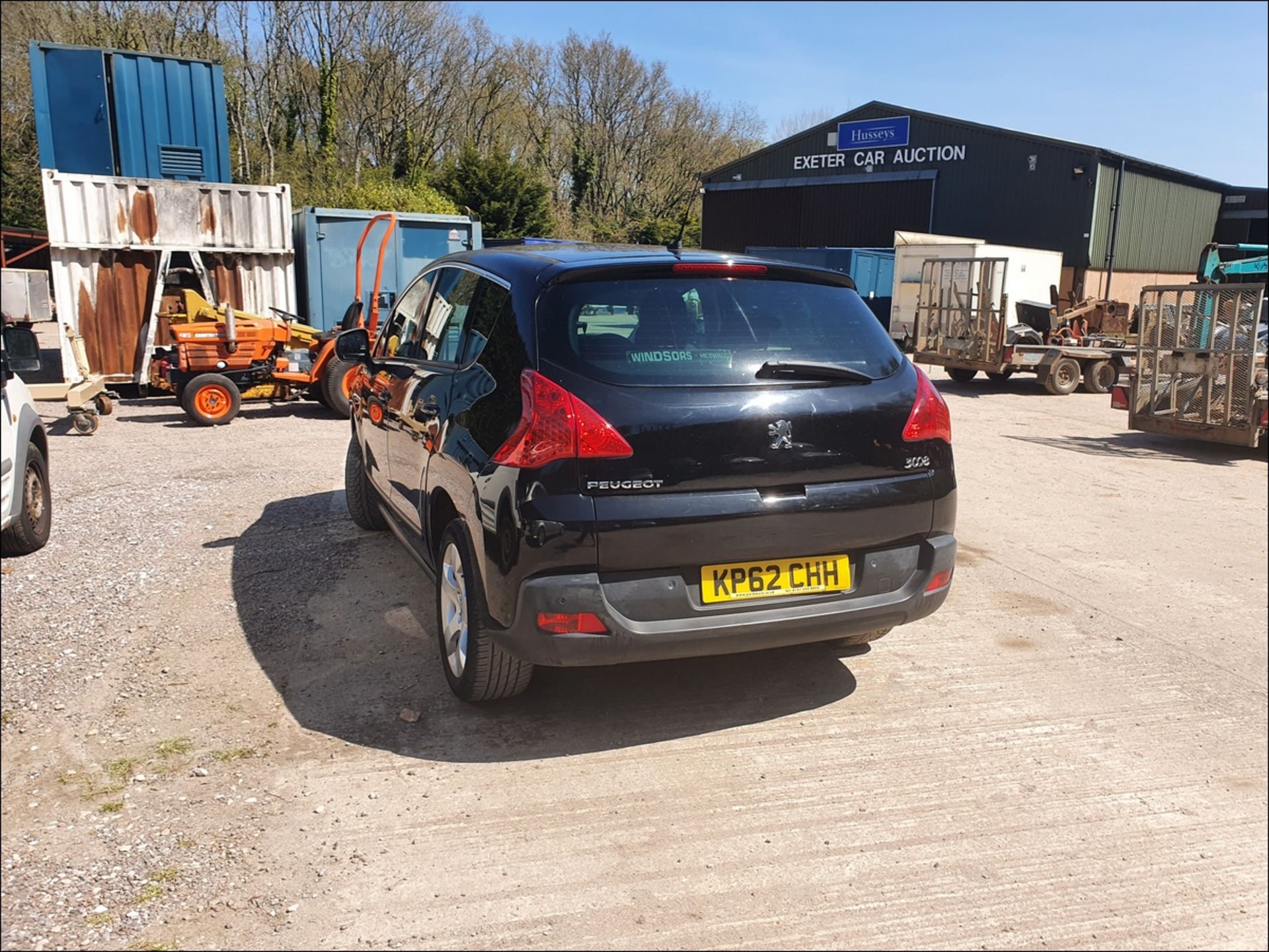 12/62 PEUGEOT 3008 ACTIVE HDI - 1560cc 5dr Hatchback (Black, 86k) - Image 8 of 15