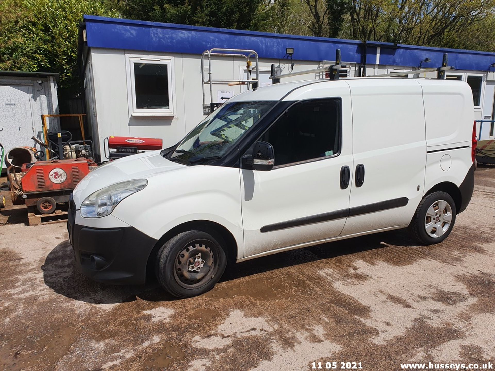 12/61 FIAT DOBLO 16V MULTIJET - 1248cc 5dr Van (White, 84k) - Image 4 of 13