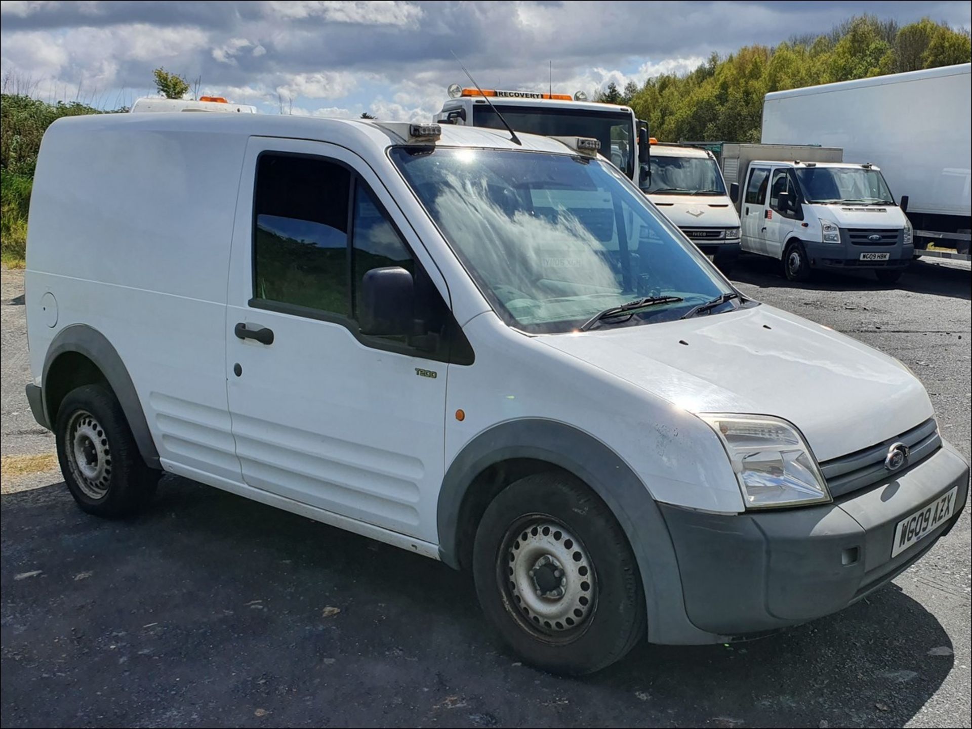 09/09 FORD TRANSIT CONN T200 75 - 1753cc 4dr Van (White, 96k)