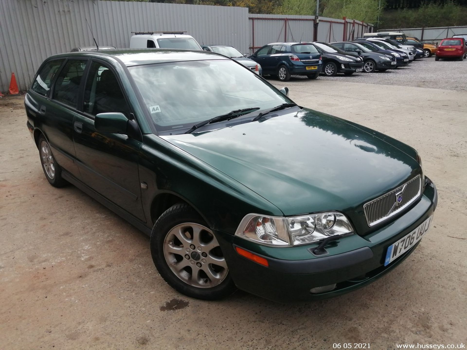 2000 VOLVO V40 XS - 1783cc 5dr Estate (Green)