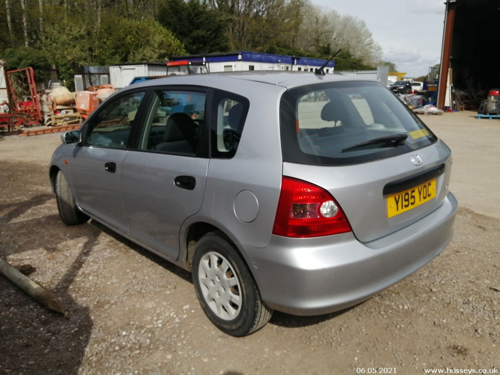 2001 HONDA CIVIC SE - 1396cc 5dr Hatchback (Silver) - Image 6 of 11