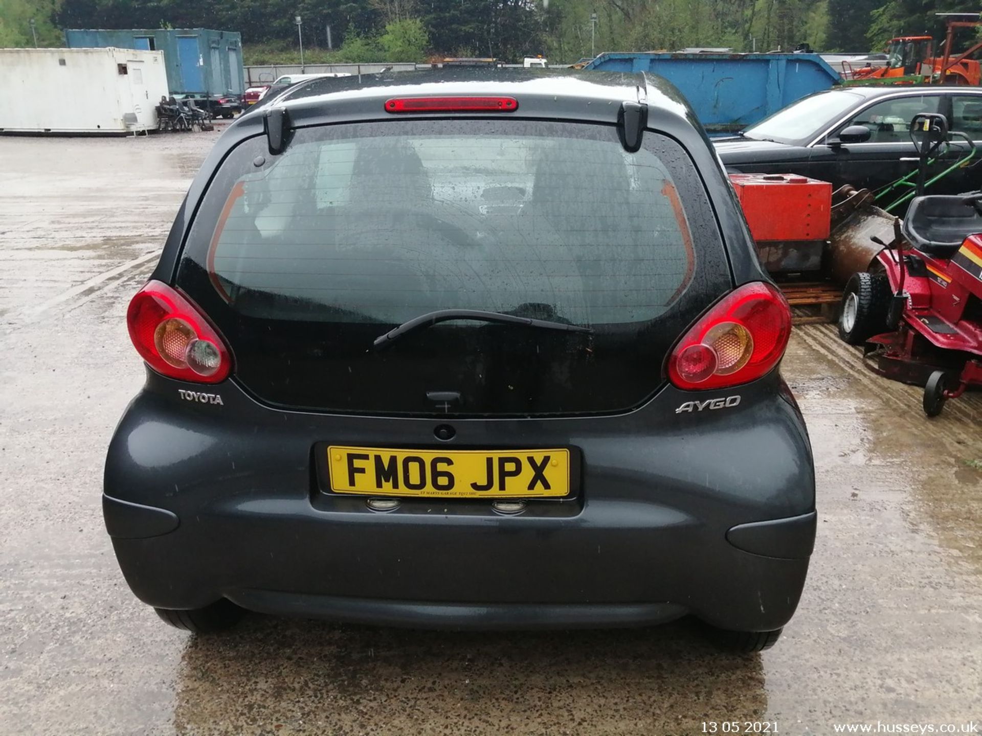 06/06 TOYOTA AYGO+ VVT-I - 998cc 3dr Hatchback (Grey, 85k) - Image 6 of 12