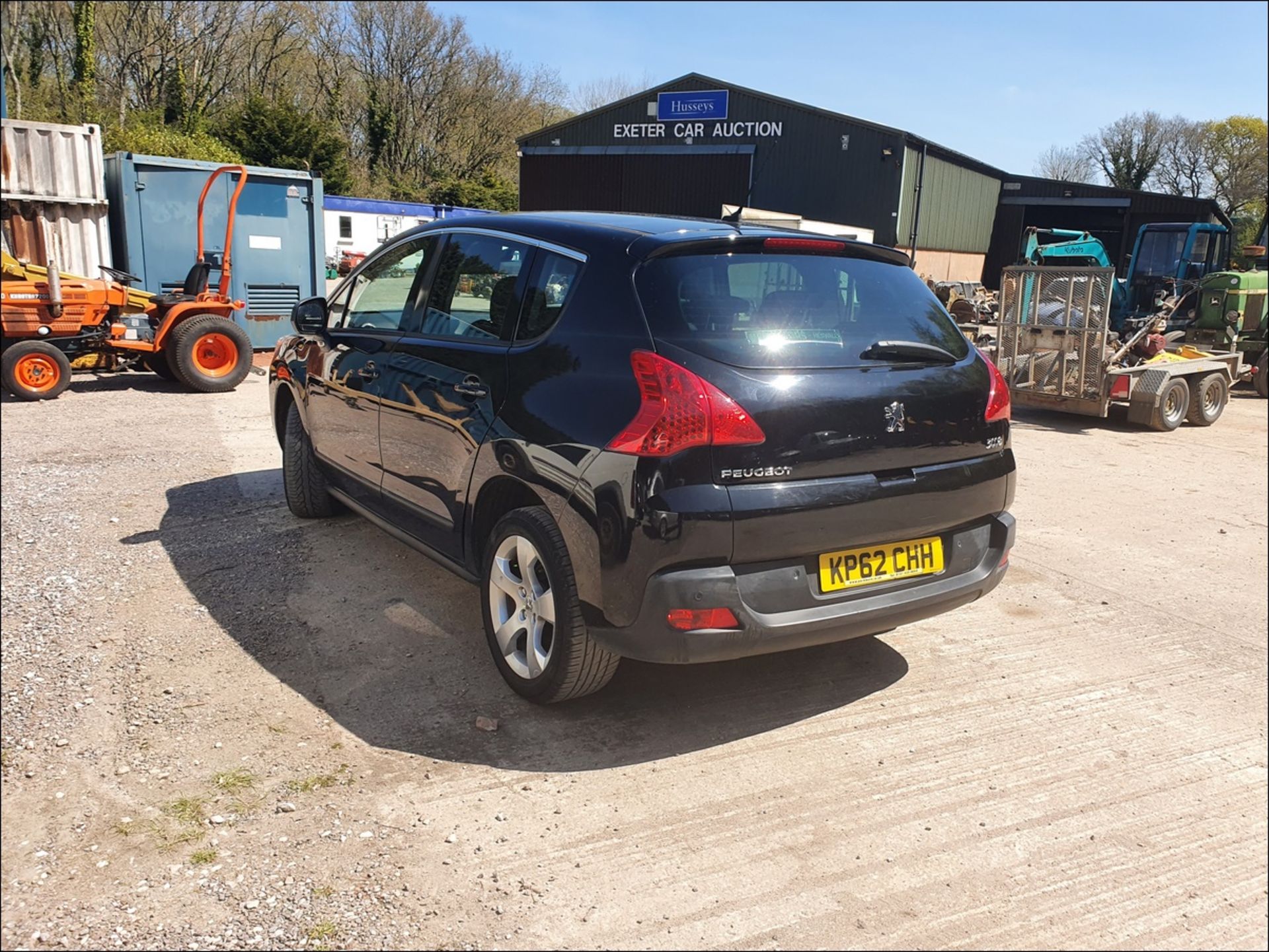 12/62 PEUGEOT 3008 ACTIVE HDI - 1560cc 5dr Hatchback (Black, 86k) - Image 9 of 15