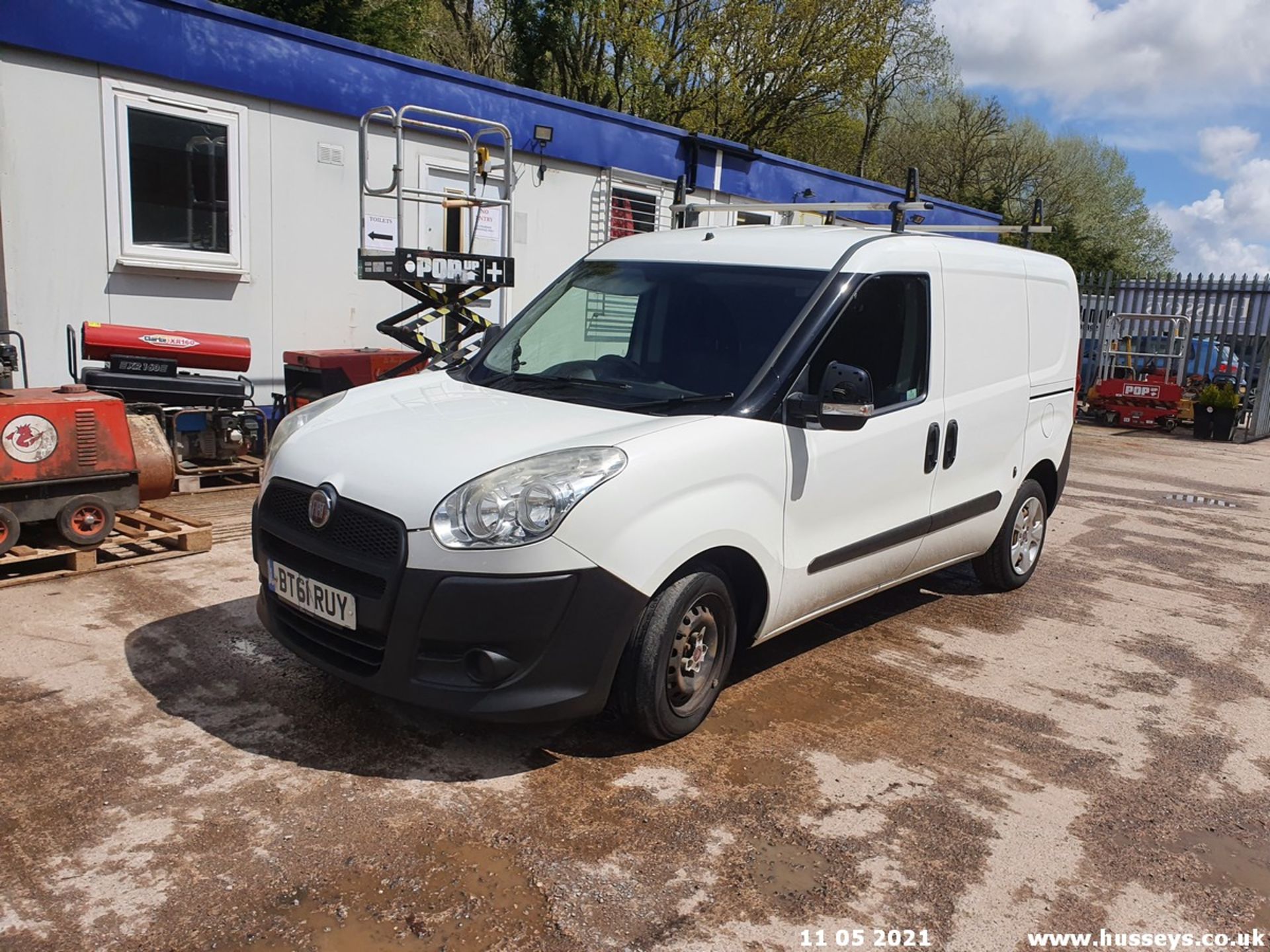 12/61 FIAT DOBLO 16V MULTIJET - 1248cc 5dr Van (White, 84k) - Image 2 of 13