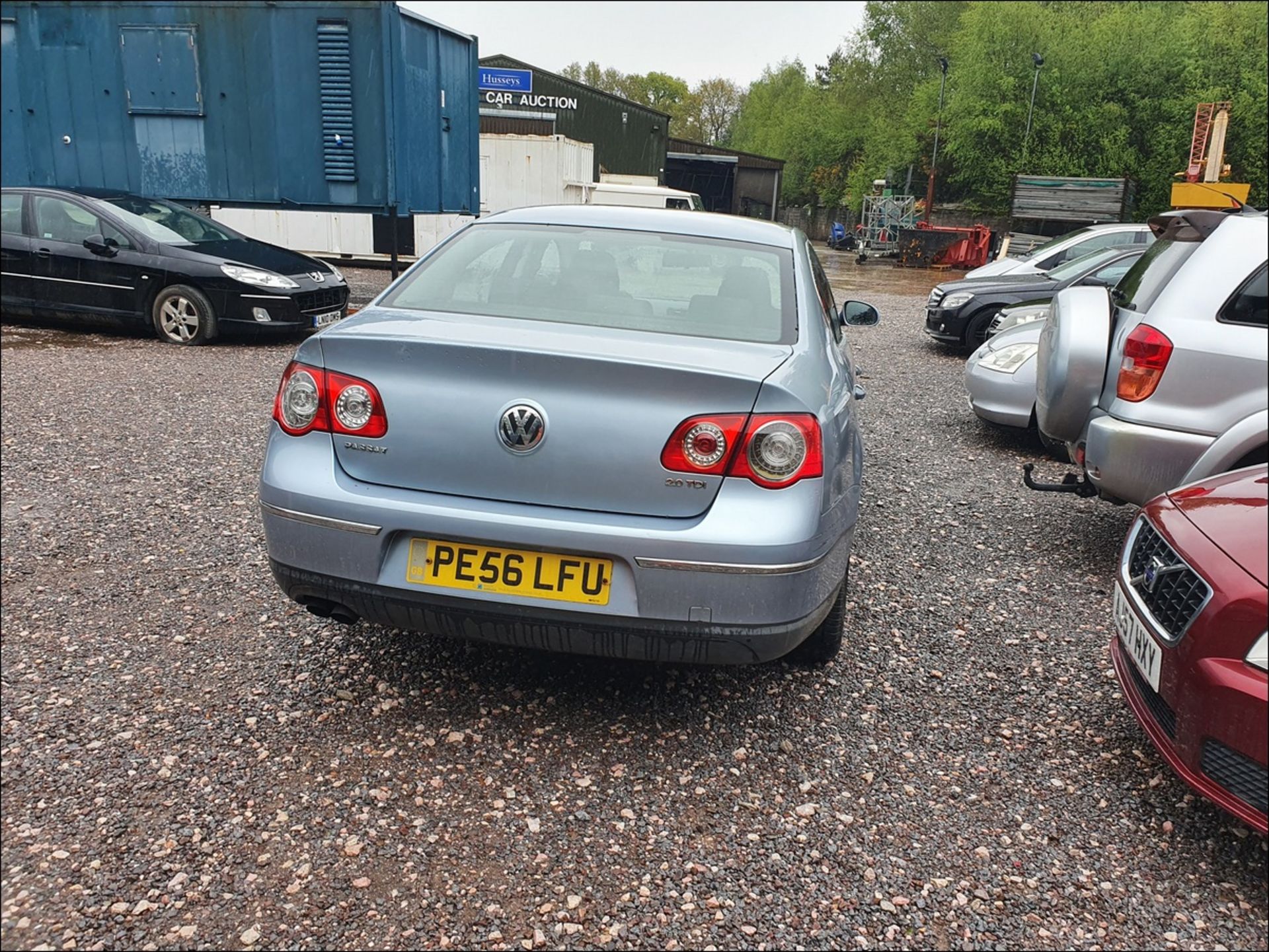 06/56 VOLKSWAGEN PASSAT SE TDI 140 AUTO - 1968cc 4dr Saloon (Blue, 156k) - Image 6 of 12