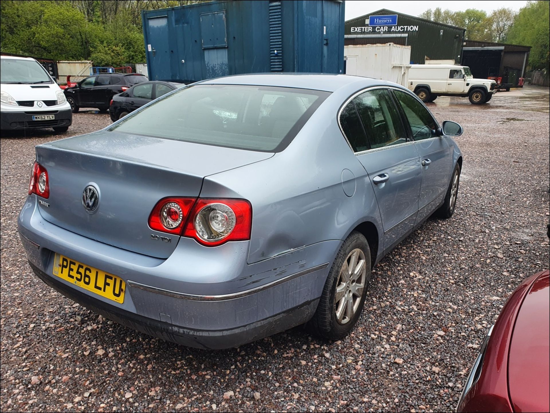 06/56 VOLKSWAGEN PASSAT SE TDI 140 AUTO - 1968cc 4dr Saloon (Blue, 156k) - Image 7 of 12