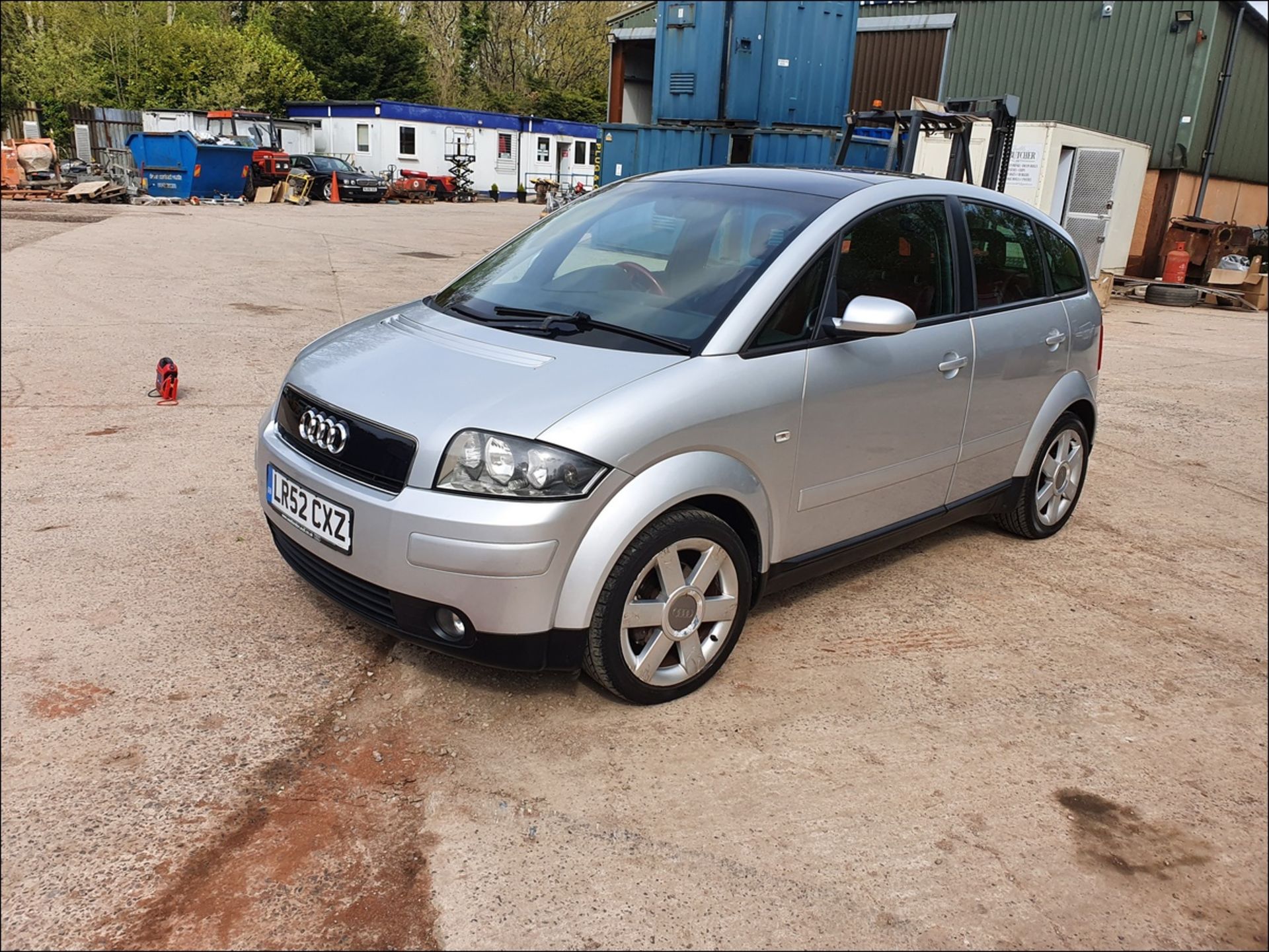 02/52 AUDI A2 FSI SE - 1598cc 5dr Hatchback (Silver, 71k) - Image 6 of 12