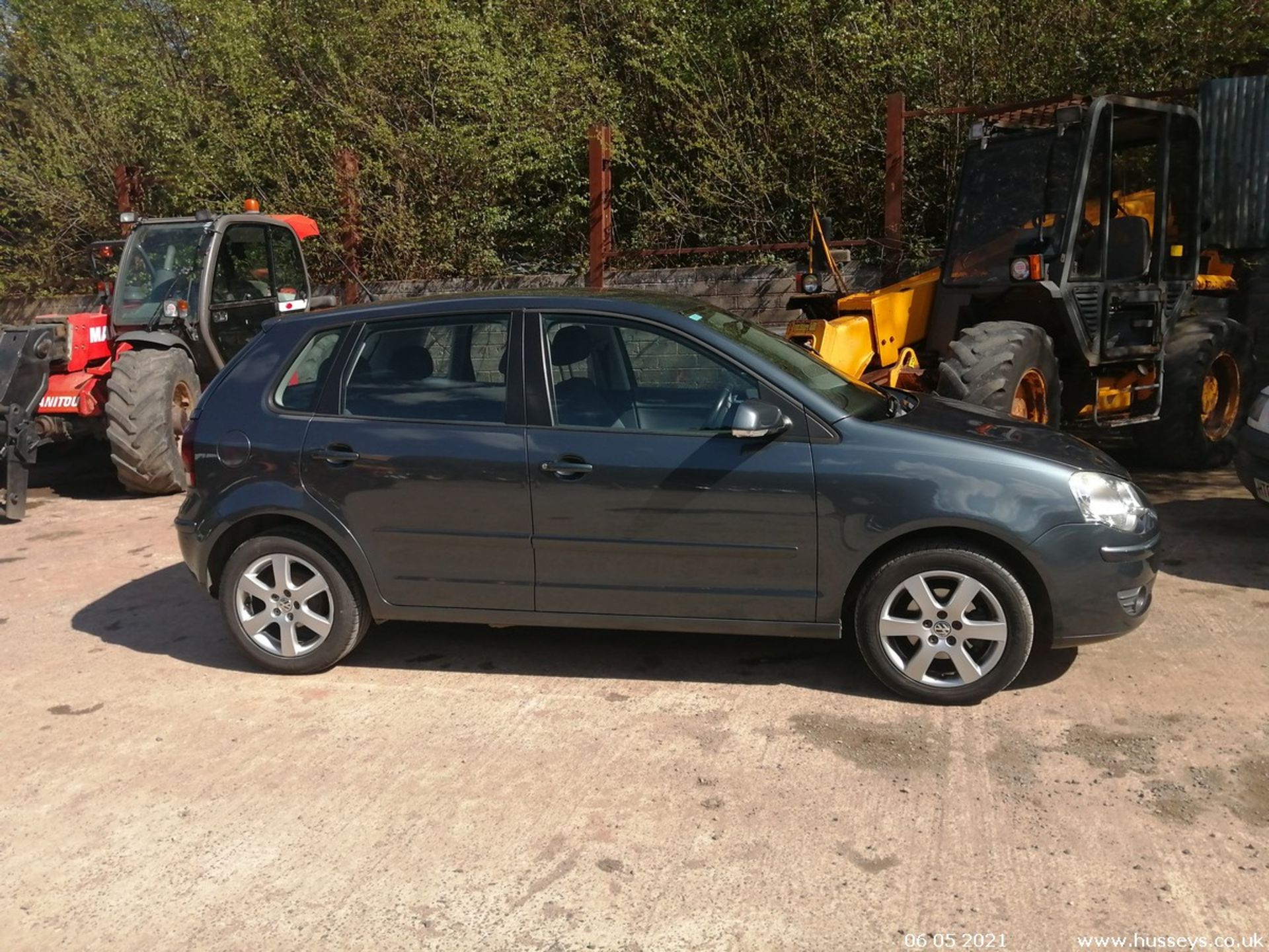 09/59 VOLKSWAGEN POLO MATCH 60 - 1198cc 5dr Hatchback (Grey, 88k) - Image 4 of 14