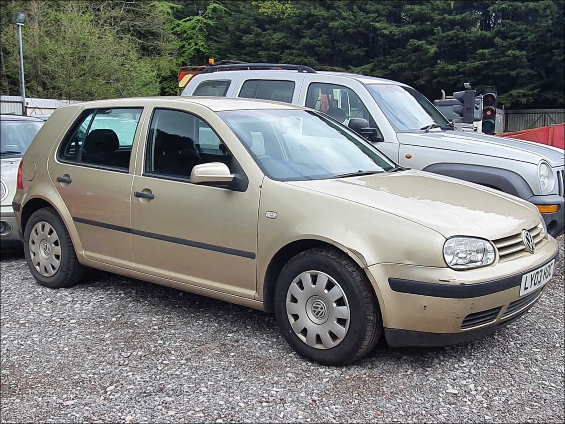 03/03 VOLKSWAGEN GOLF TDI SE - 1896cc 5dr Hatchback (Beige, 135k)