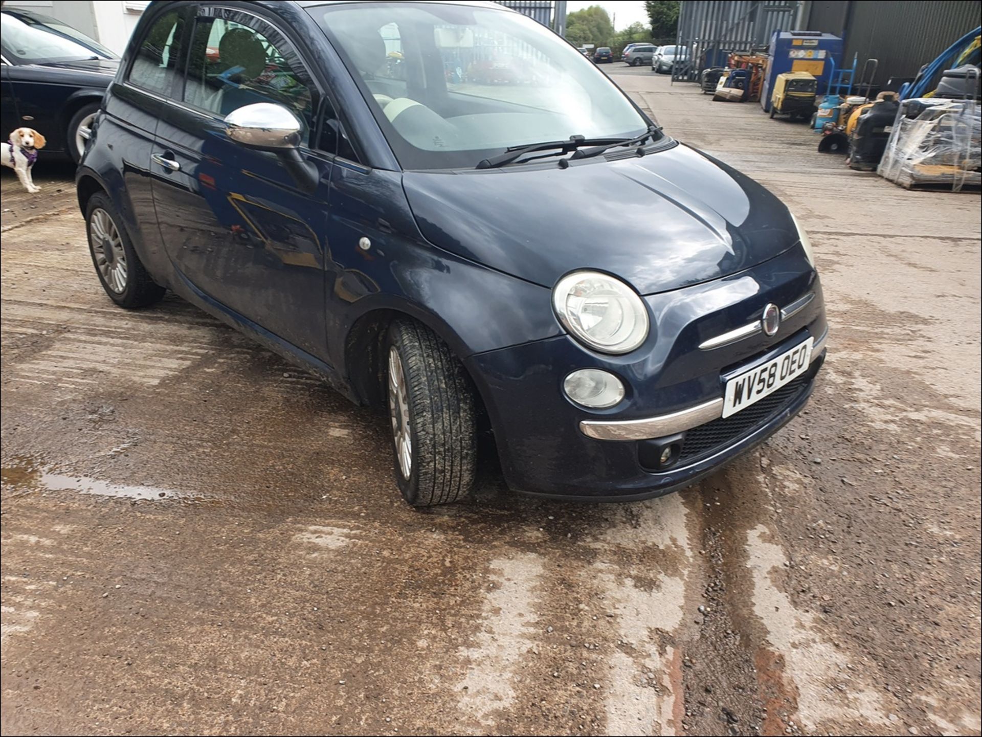 08/58 FIAT 500 LOUNGE RHD - 1368cc 3dr Hatchback (Blue, 48k) - Image 8 of 13