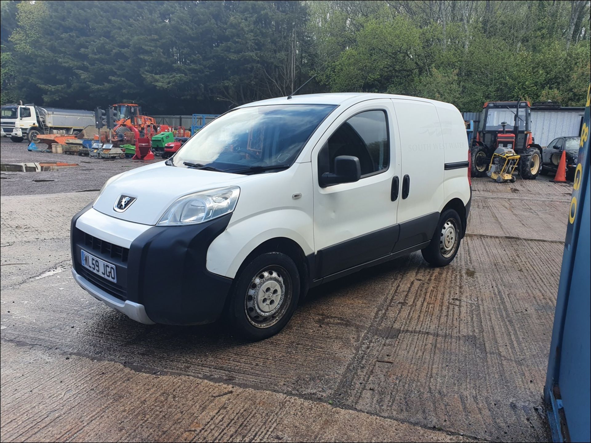 10/59 PEUGEOT BIPPER S HDI - 1399cc 5dr Van (White, 110k) - Image 4 of 15