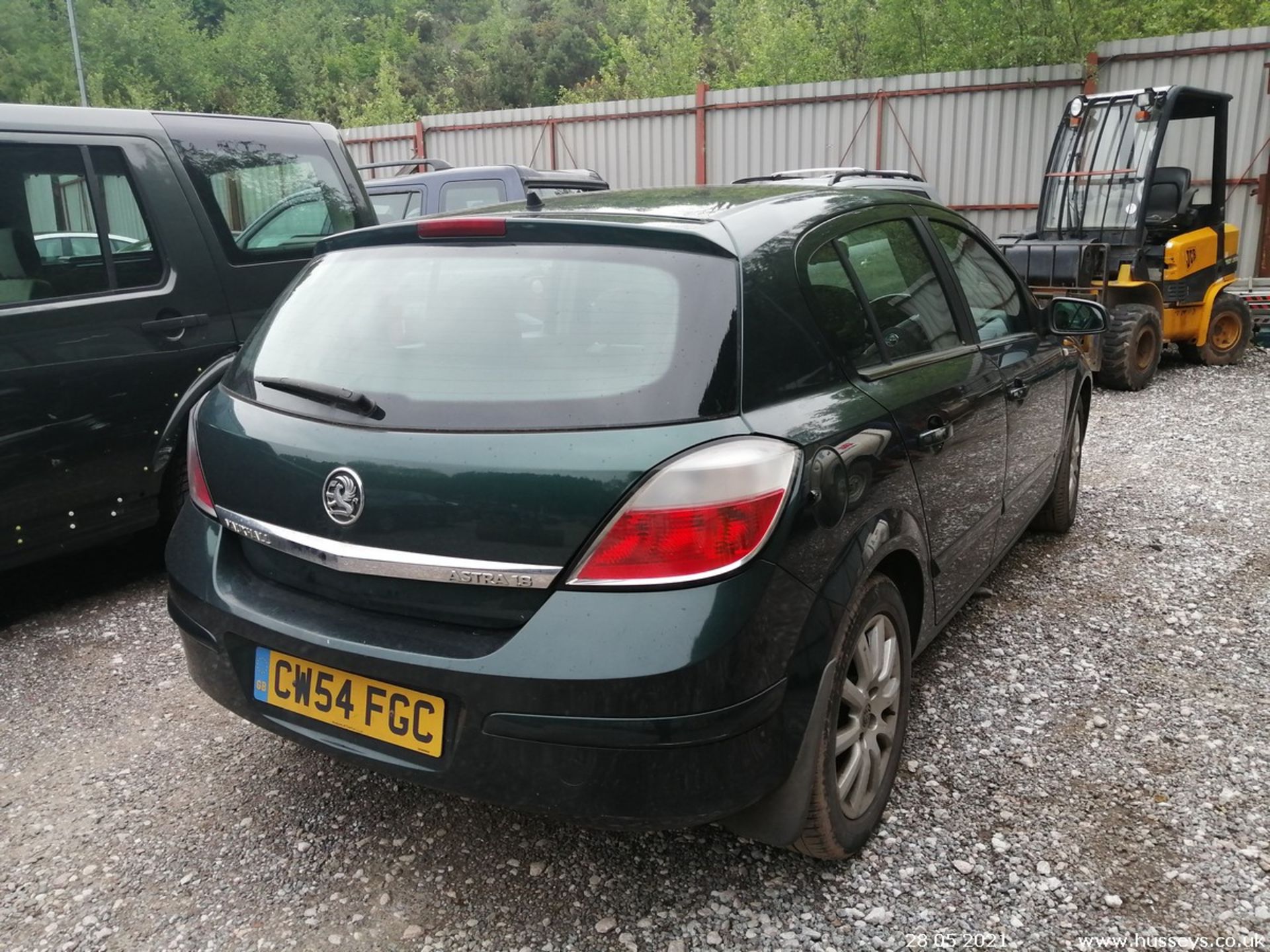 04/54 VAUXHALL ASTRA ELITE - 1796cc 5dr Hatchback (Green) - Image 7 of 13