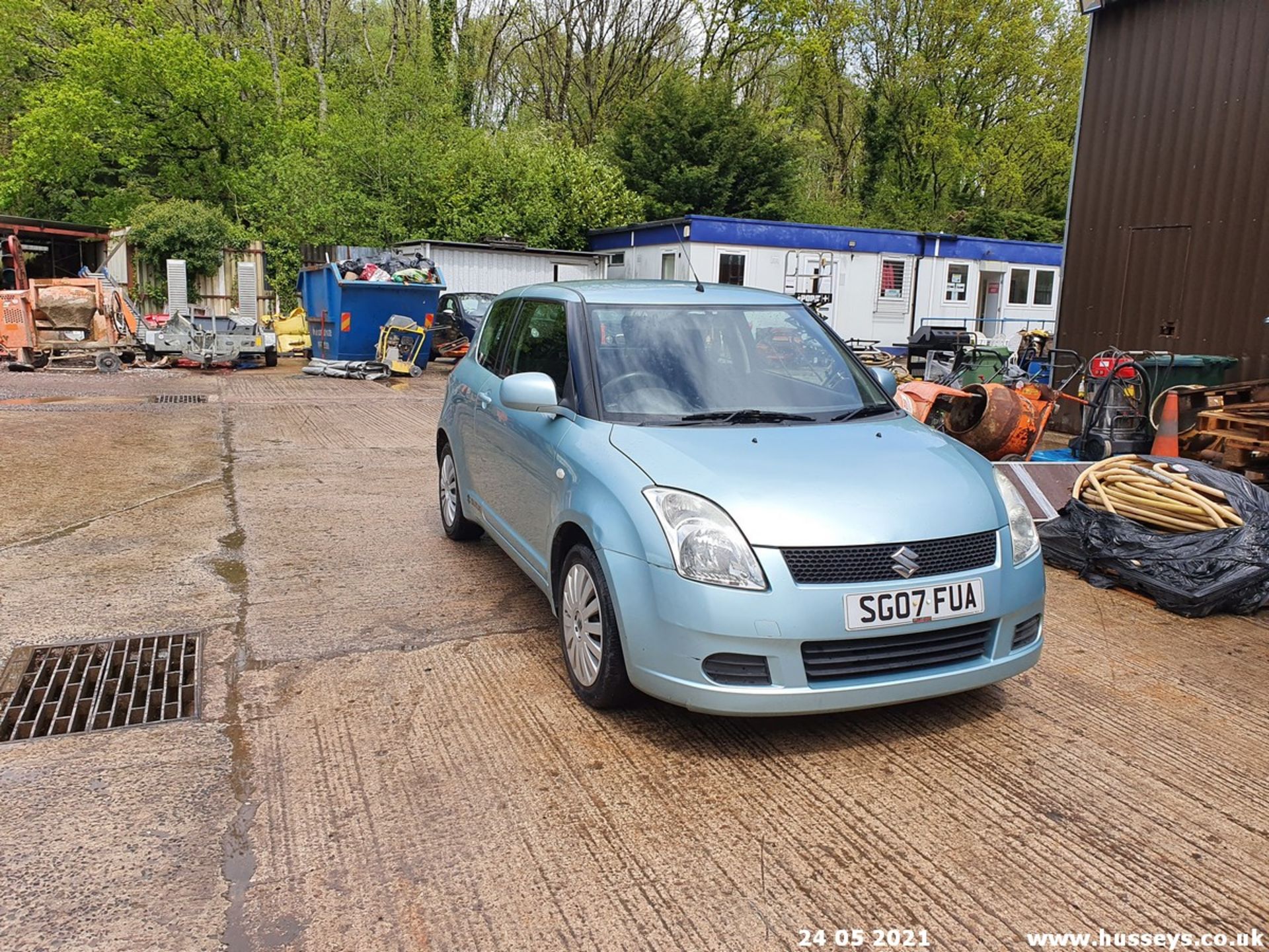 07/07 SUZUKI SWIFT GL - 1328cc 3dr Hatchback (Blue, 96k) - Image 8 of 15