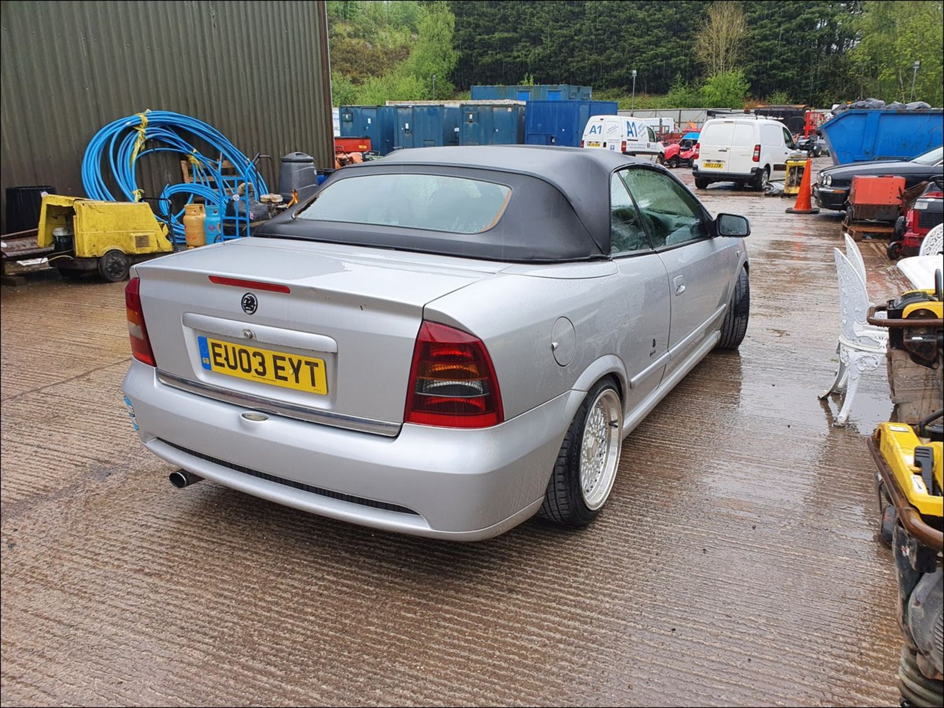 03/03 VAUXHALL ASTRA BERTONE - 1598cc 2dr Convertible (Silver) - Image 13 of 24