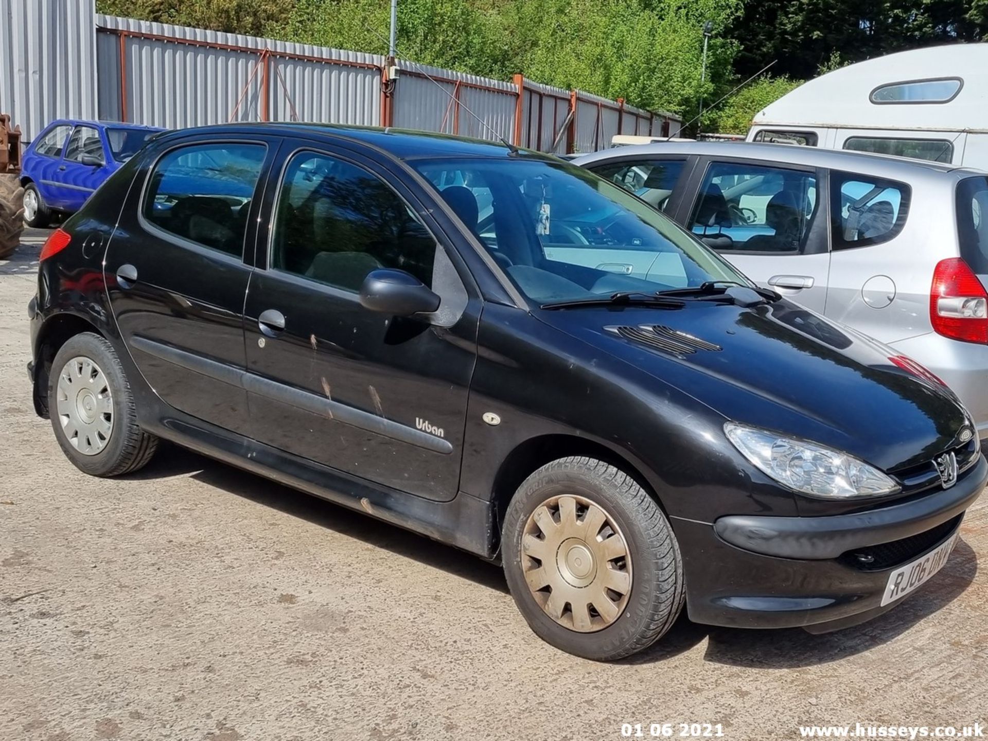 06/06 PEUGEOT 206 URBAN - 1360cc 5dr Hatchback (Black)