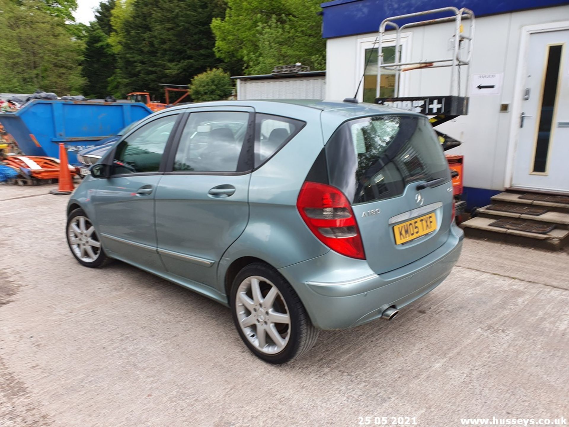 05/05 MERCEDES A180CDI AVANTGARDE SE CVT - 1992cc 5dr Hatchback (Blue, 72k) - Image 5 of 11