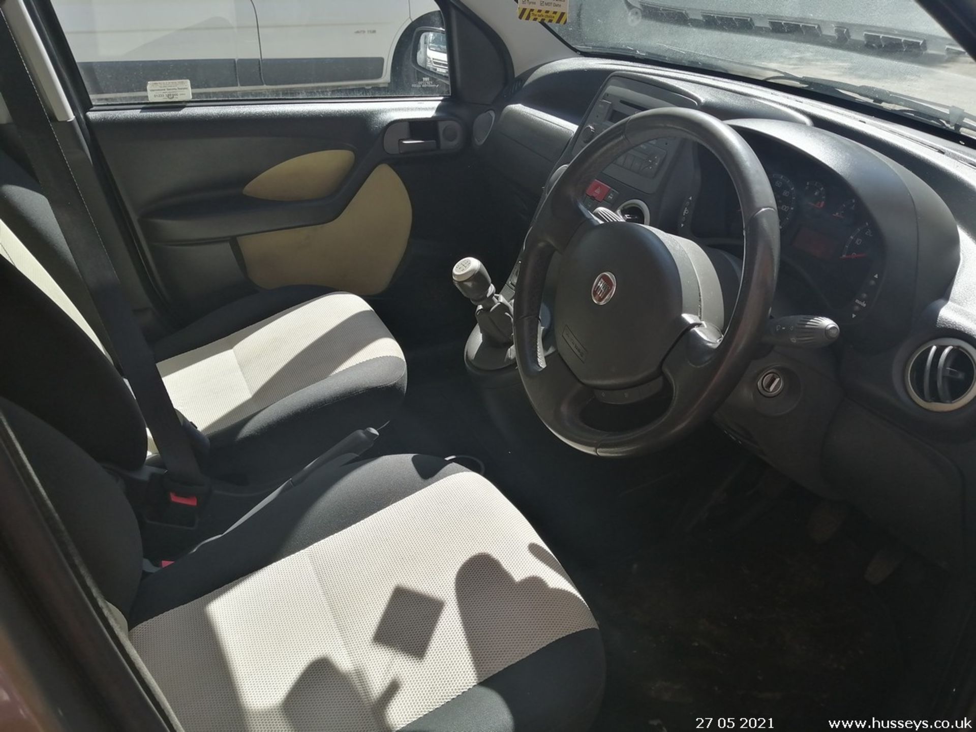 08/58 FIAT PANDA CROSS M-JET 4X4 - 1248cc 5dr Hatchback (Beige) - Image 11 of 12