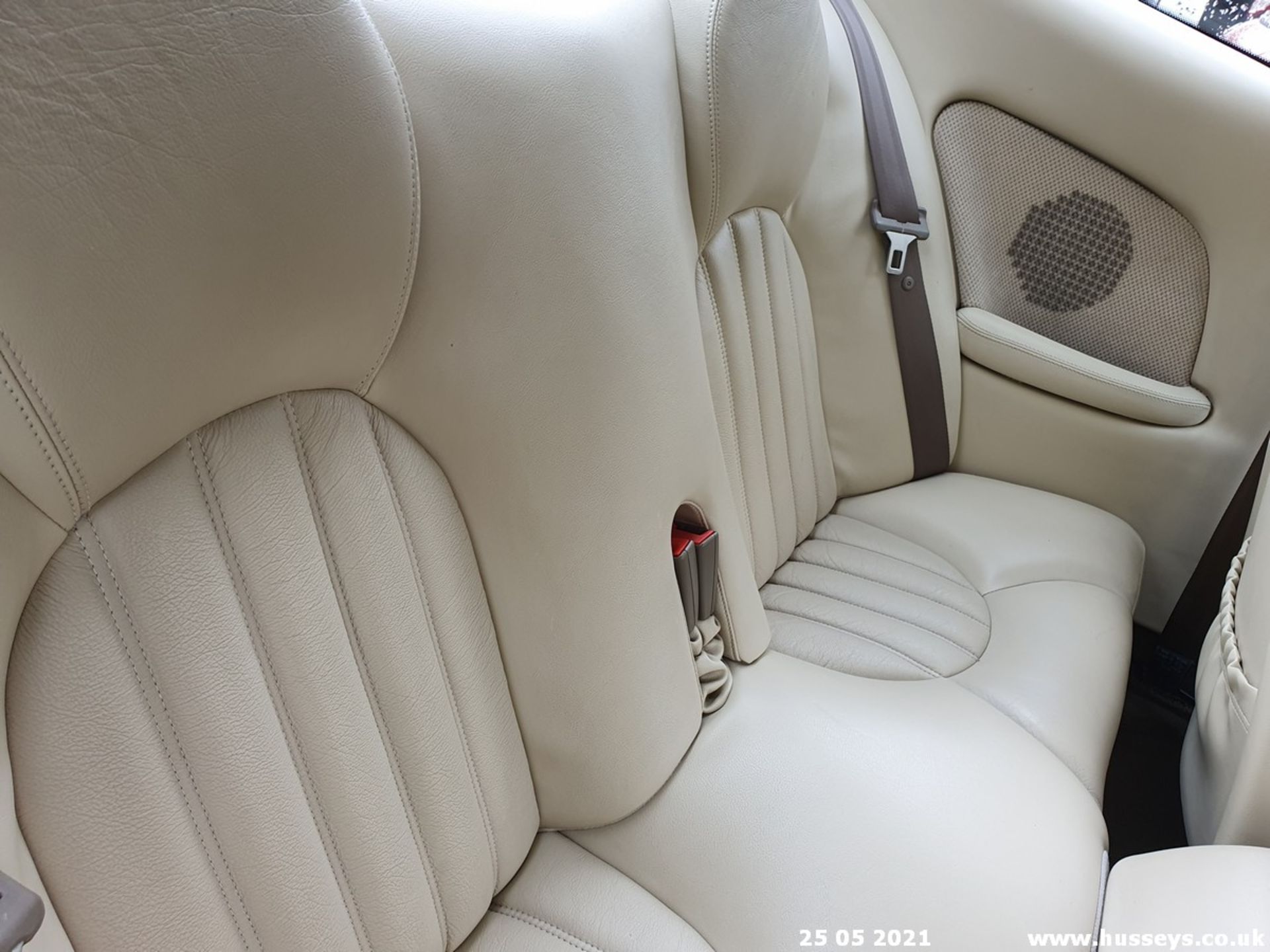 1997 JAGUAR XK8 COUPE AUTO - 3980cc 2dr Saloon (Blue, 84k) - Image 10 of 15