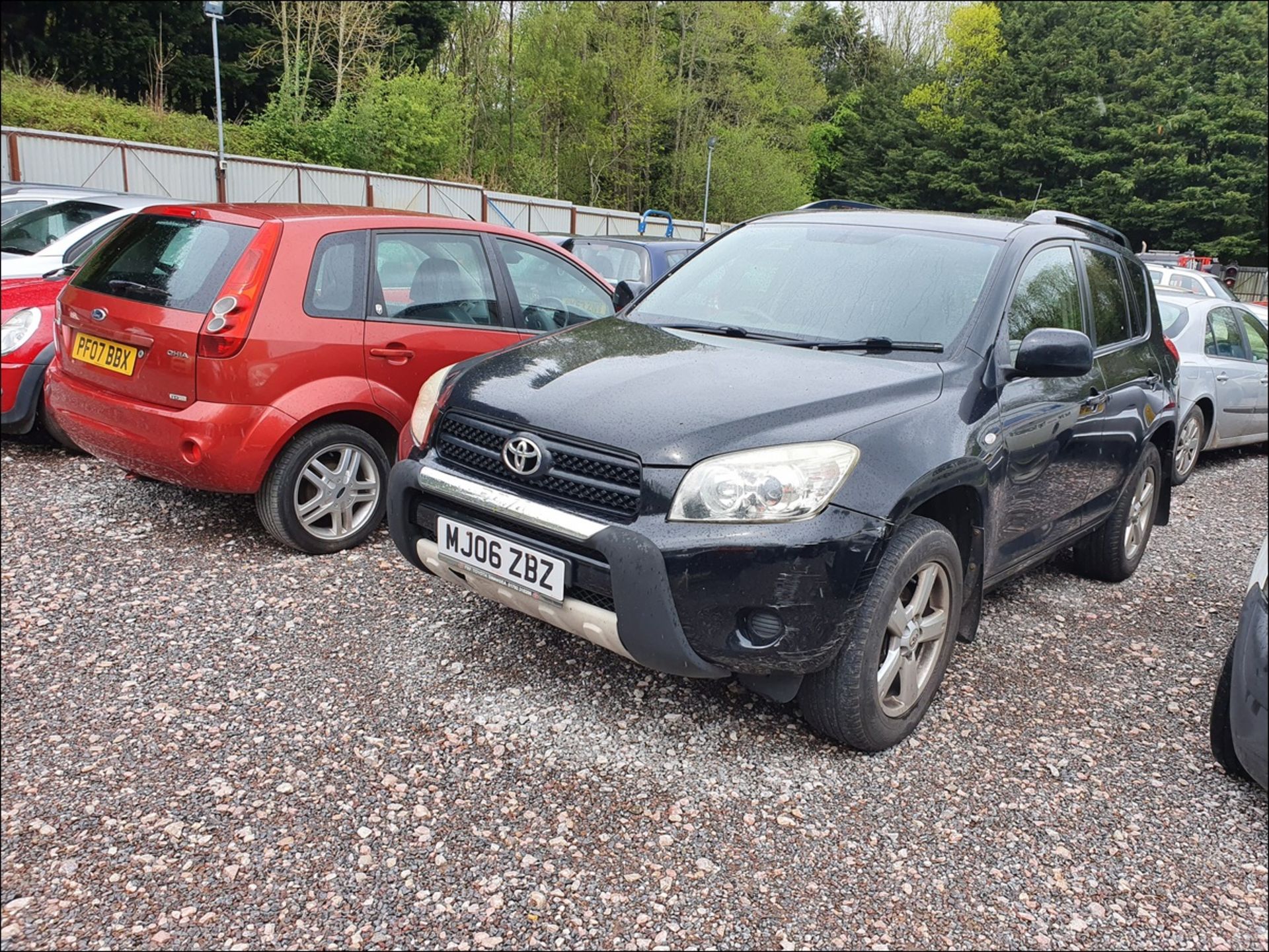 06/06 TOYOTA RAV4 XT3 - 1998cc 5dr Estate (Black, 160k) - Image 6 of 10