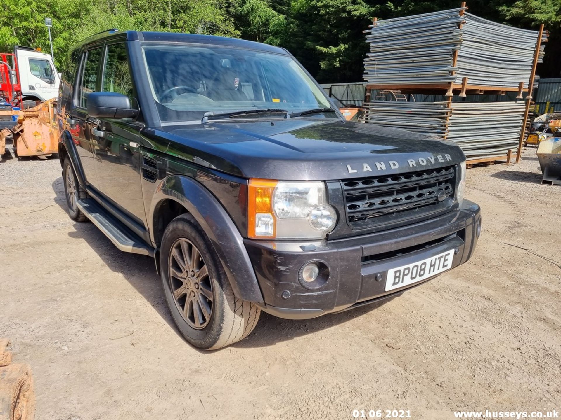 08/08 LAND ROVER DISCOVERY TDV6 SE A - 2720cc 5dr Estate (Brown, 188k) - Image 9 of 14