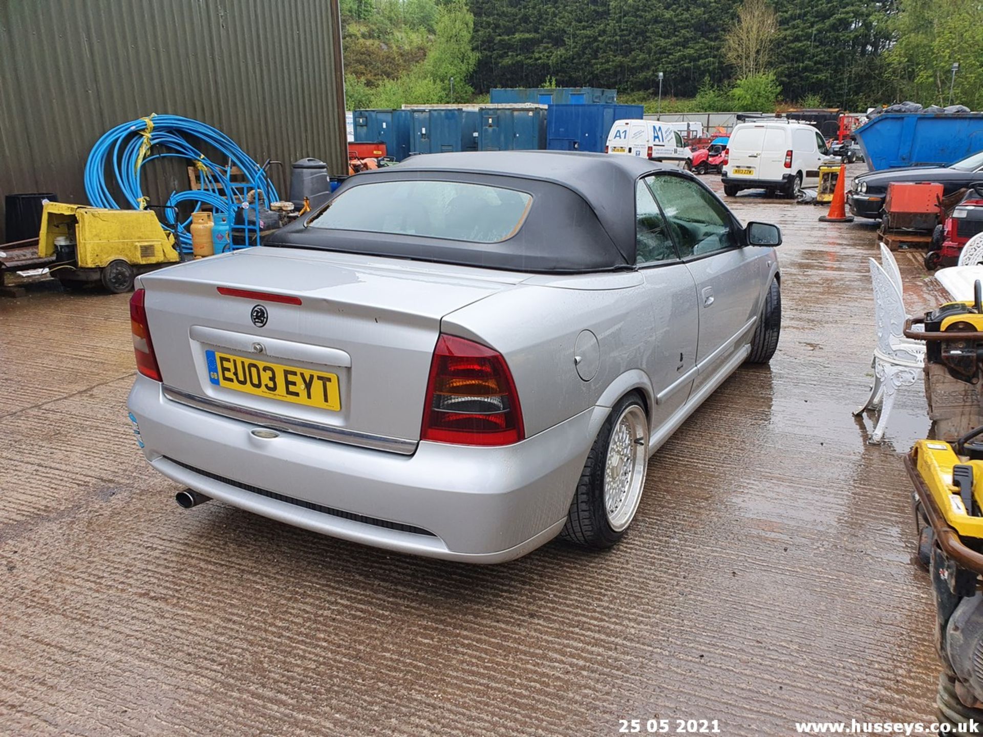 03/03 VAUXHALL ASTRA BERTONE - 1598cc 2dr Convertible (Silver) - Image 12 of 24
