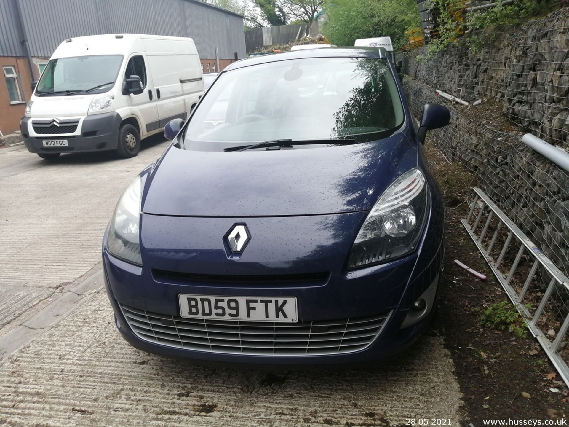 10/59 RENAULT GR SCENIC PR-LEGE DCI 106 - 1461cc 5dr MPV (Blue) - Image 3 of 13