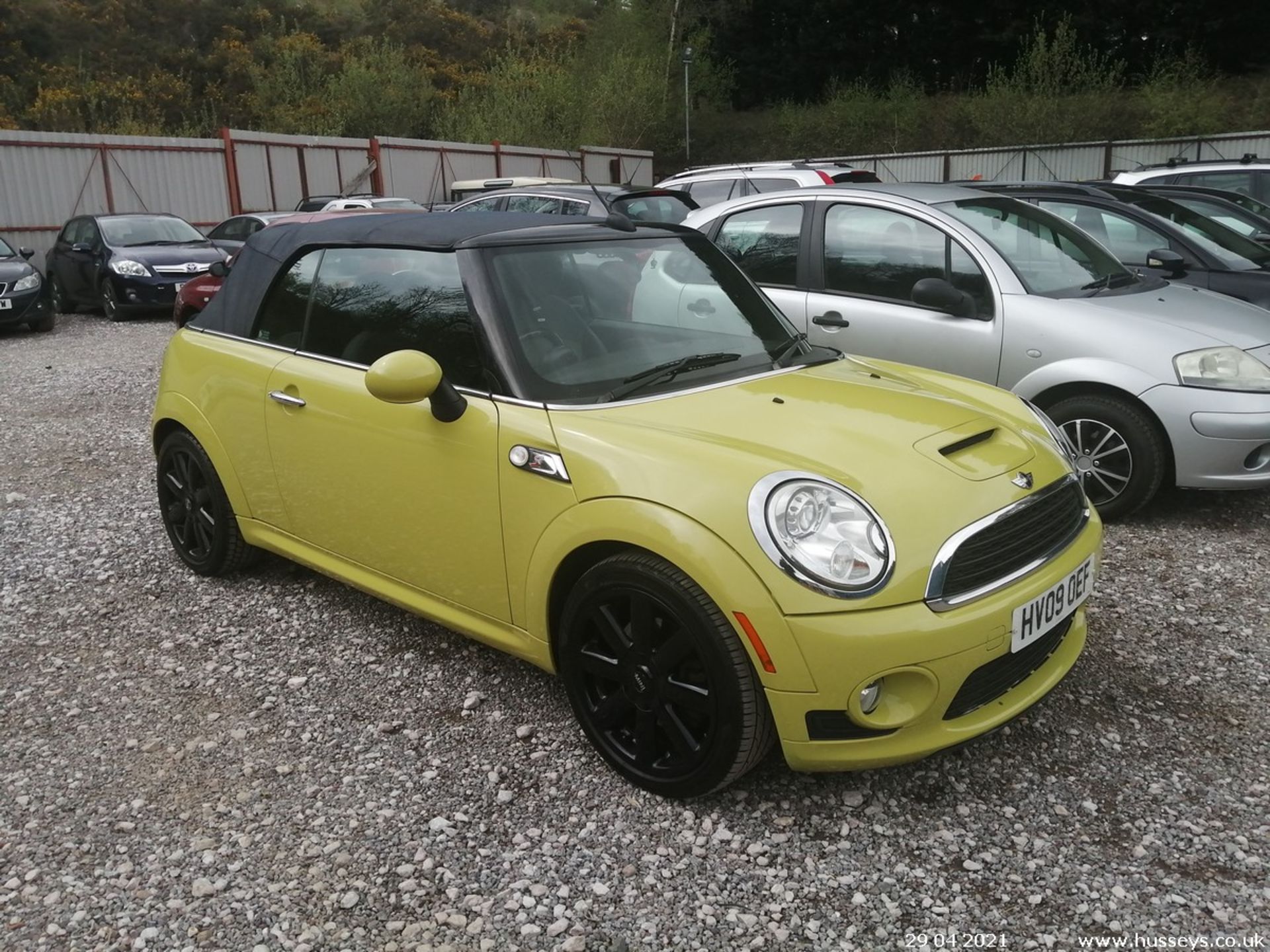 09/09 MINI COOPER S - 1598cc 2dr Convertible (Yellow, 83k)