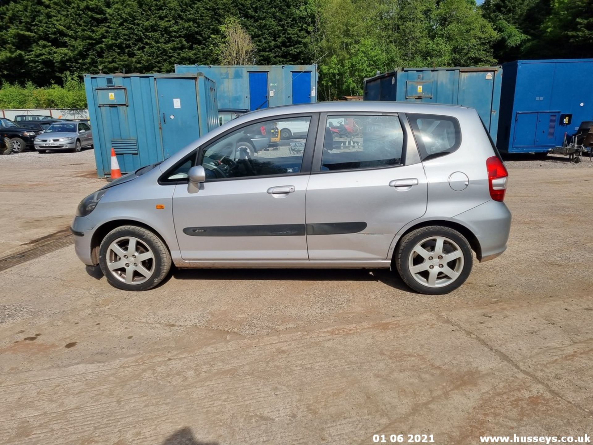 02/02 HONDA JAZZ SE SPORT - 1339cc 5dr Hatchback (Silver, 109k) - Image 7 of 13