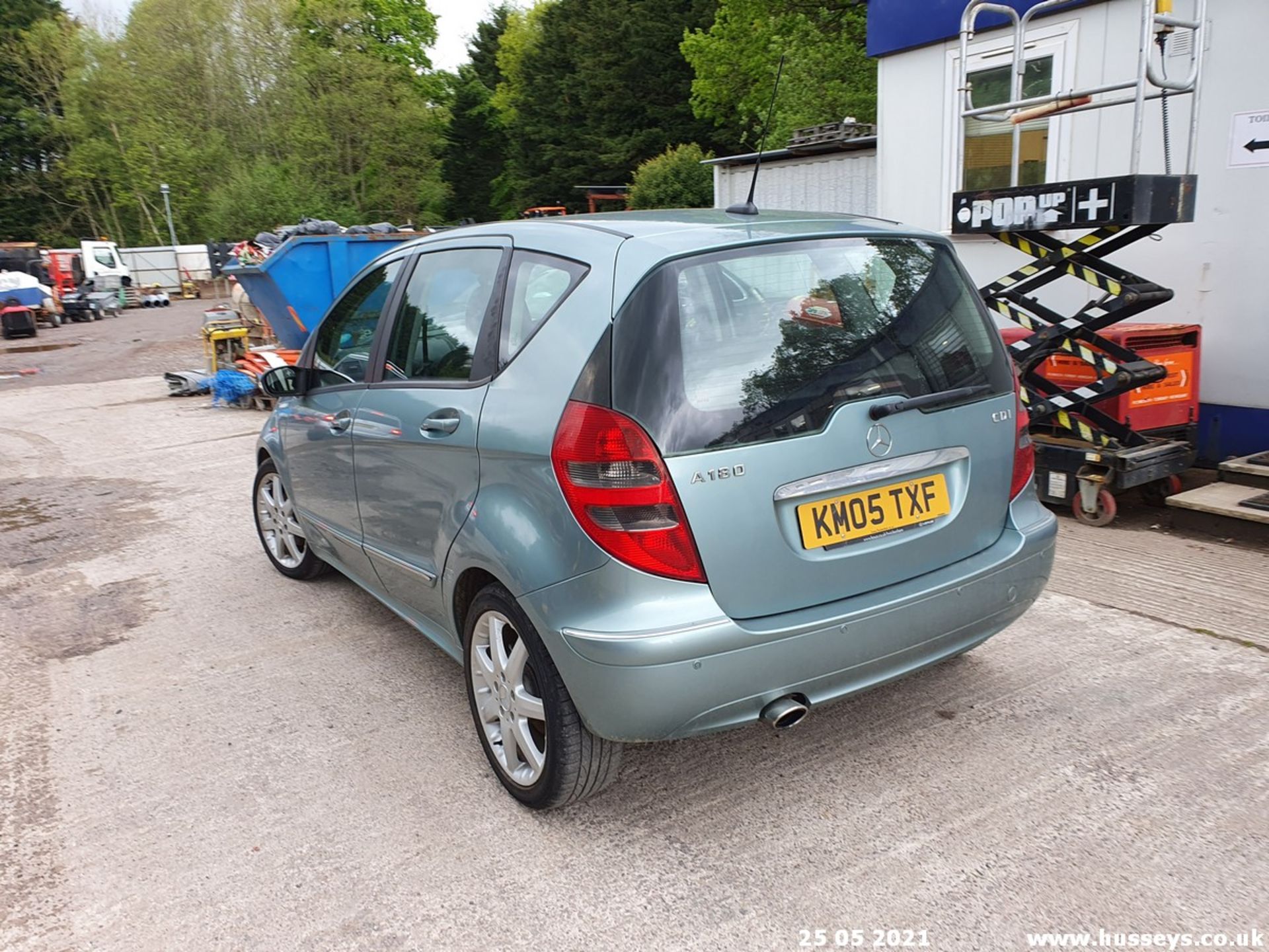 05/05 MERCEDES A180CDI AVANTGARDE SE CVT - 1992cc 5dr Hatchback (Blue, 72k) - Image 6 of 11