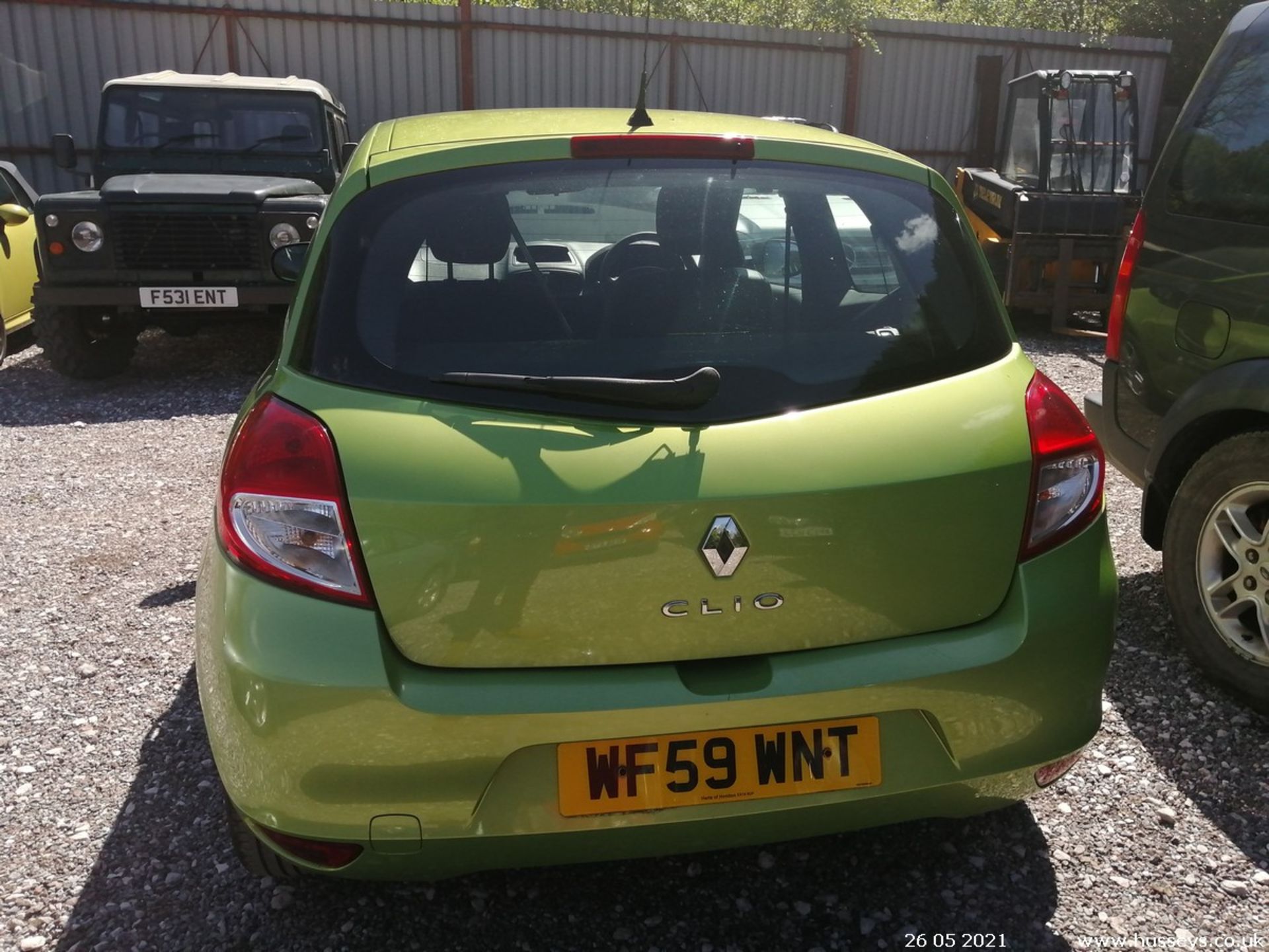 09/59 RENAULT CLIO EXTREME - 1149cc 3dr Hatchback (Green, 98k) - Image 9 of 19