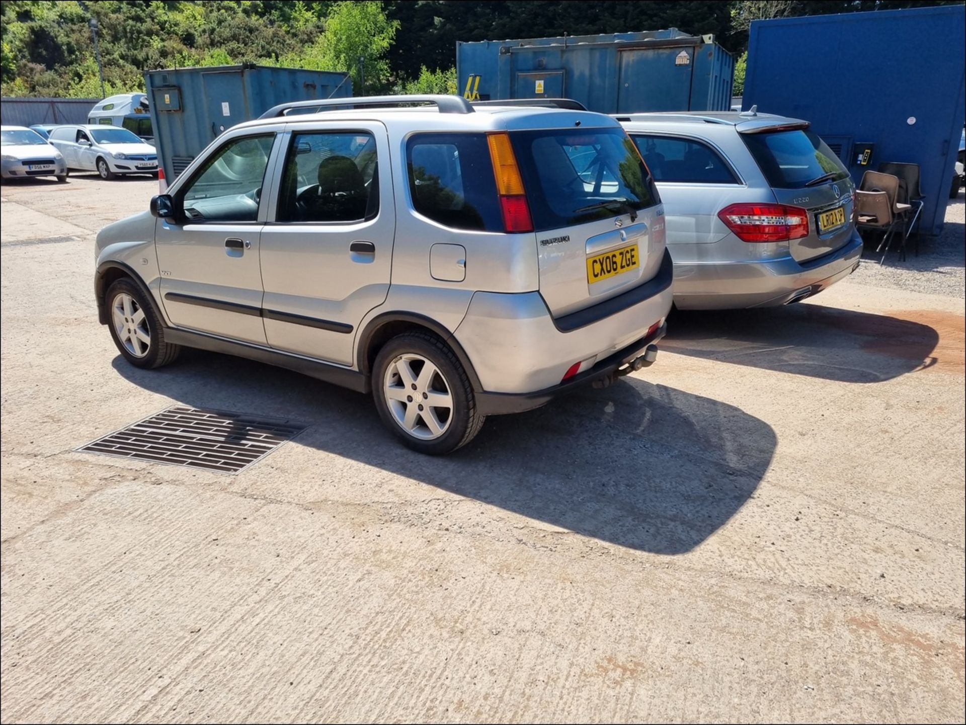 06/06 SUZUKI IGNIS GLX VVT-S 4GRIP - 1490cc 5dr Hatchback (Silver, 85k) - Image 5 of 11