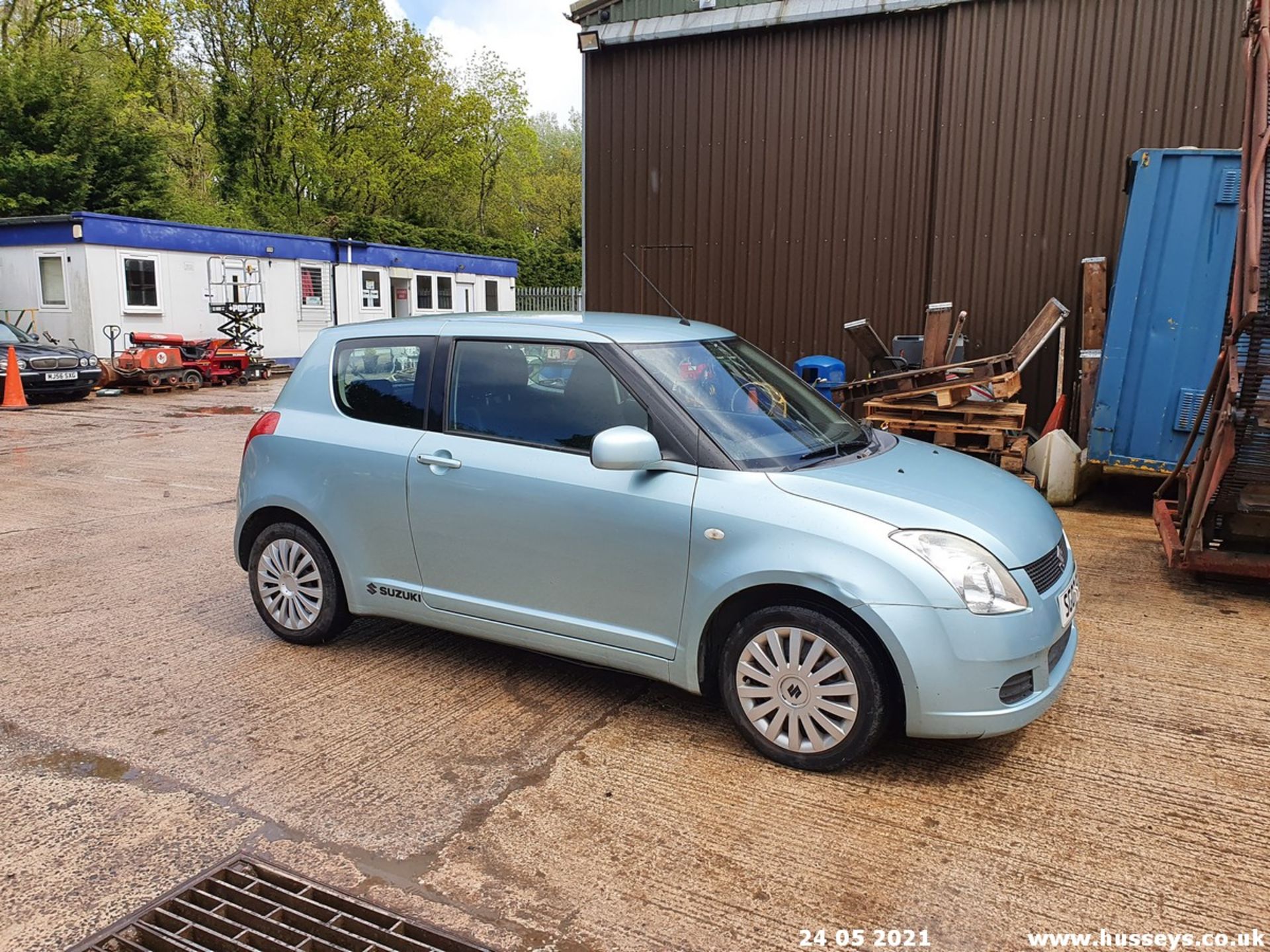 07/07 SUZUKI SWIFT GL - 1328cc 3dr Hatchback (Blue, 96k) - Image 6 of 15