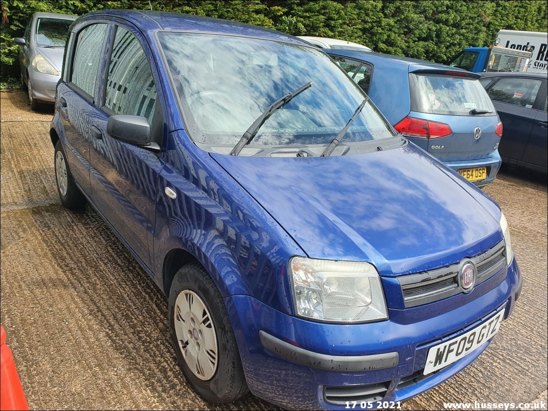 09/09 FIAT PANDA DYNAMIC MULTIJET - 1248cc 5dr Hatchback (Blue, 91k) - Image 7 of 12