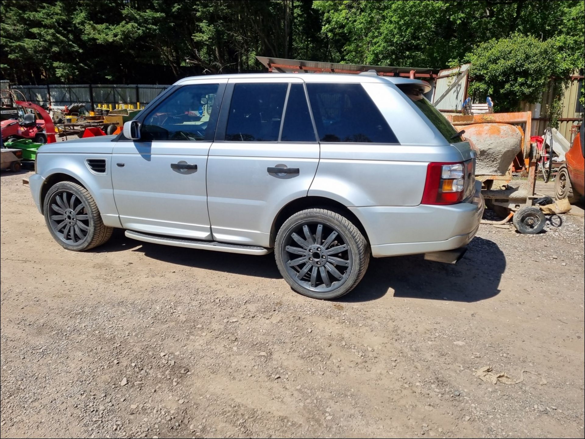 2006 LAND ROVER RANGEROVER SPT TDV6 HSE A - 2720cc 5dr 4x4 (Silver, 205k) - Image 3 of 15