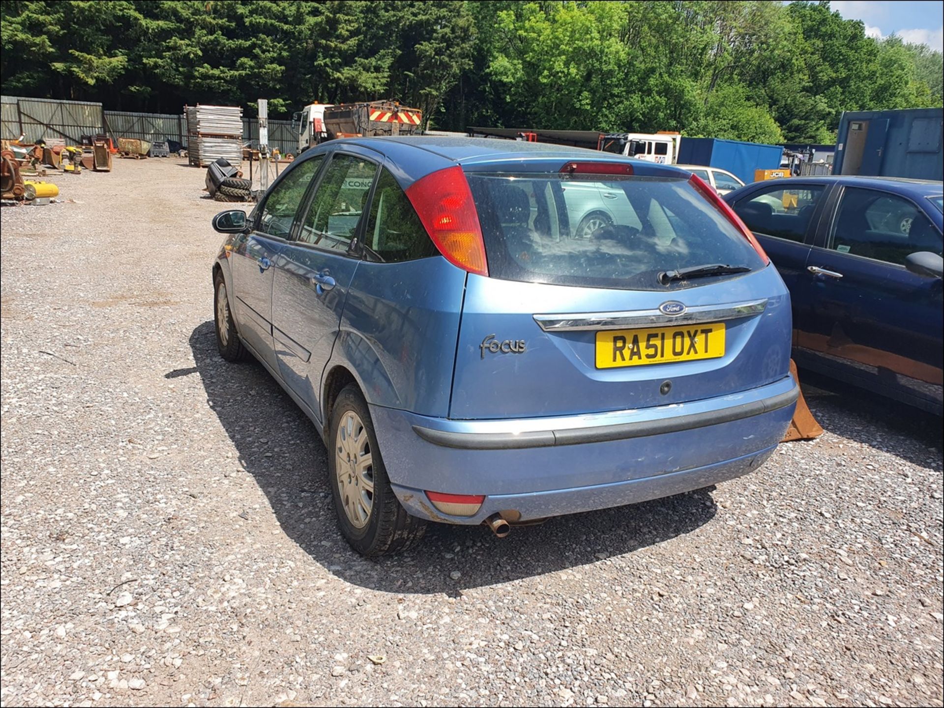 01/51 FORD FOCUS - 1596cc 5dr Hatchback (Blue, 201k) - Image 5 of 11