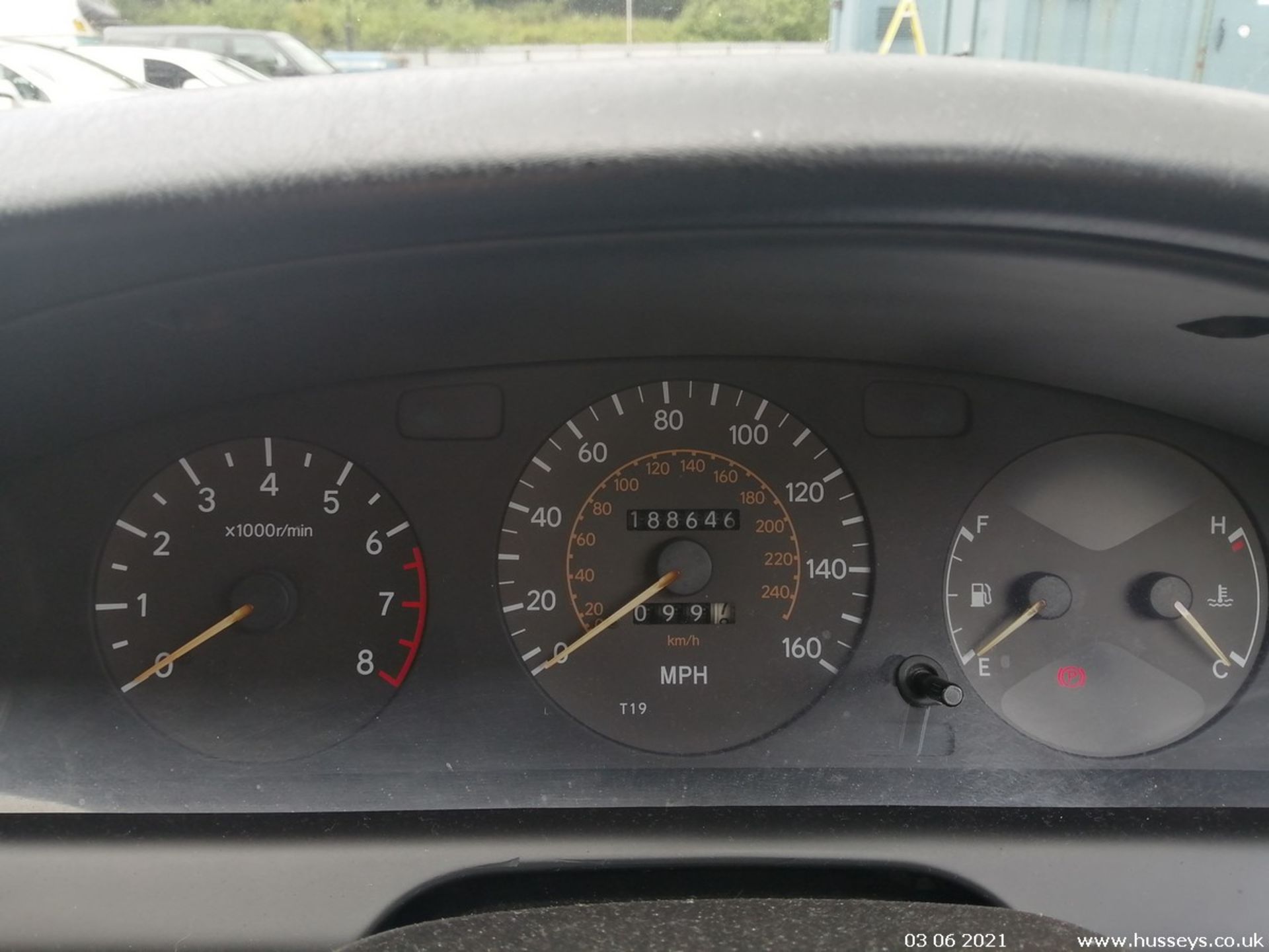 1993 TOYOTA CARINA E GLI AUTO - 1587cc 5dr Hatchback (Red) - Image 8 of 10