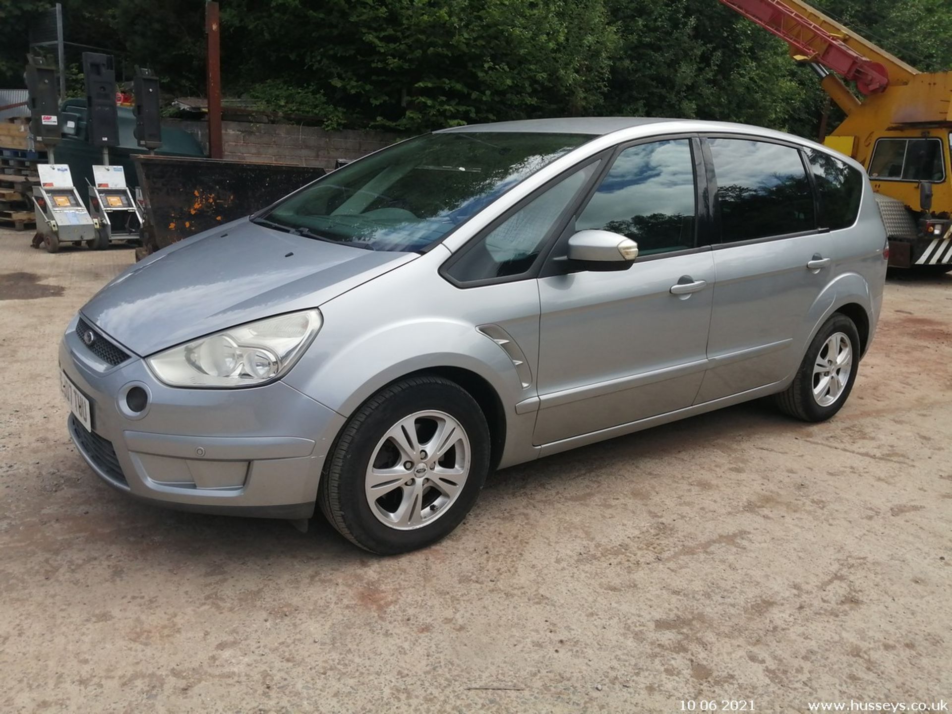 07/07 FORD S-MAX ZETEC - 1999cc 5dr MPV (Silver, 116k) - Image 4 of 13